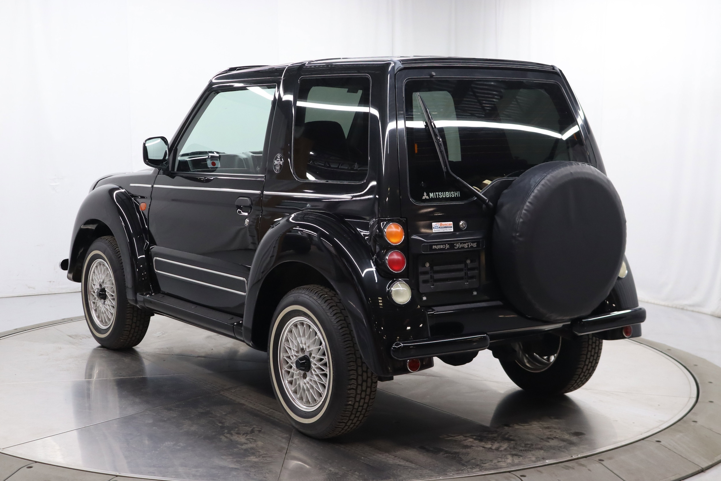 1998 Mitsubishi Pajero Jr 8