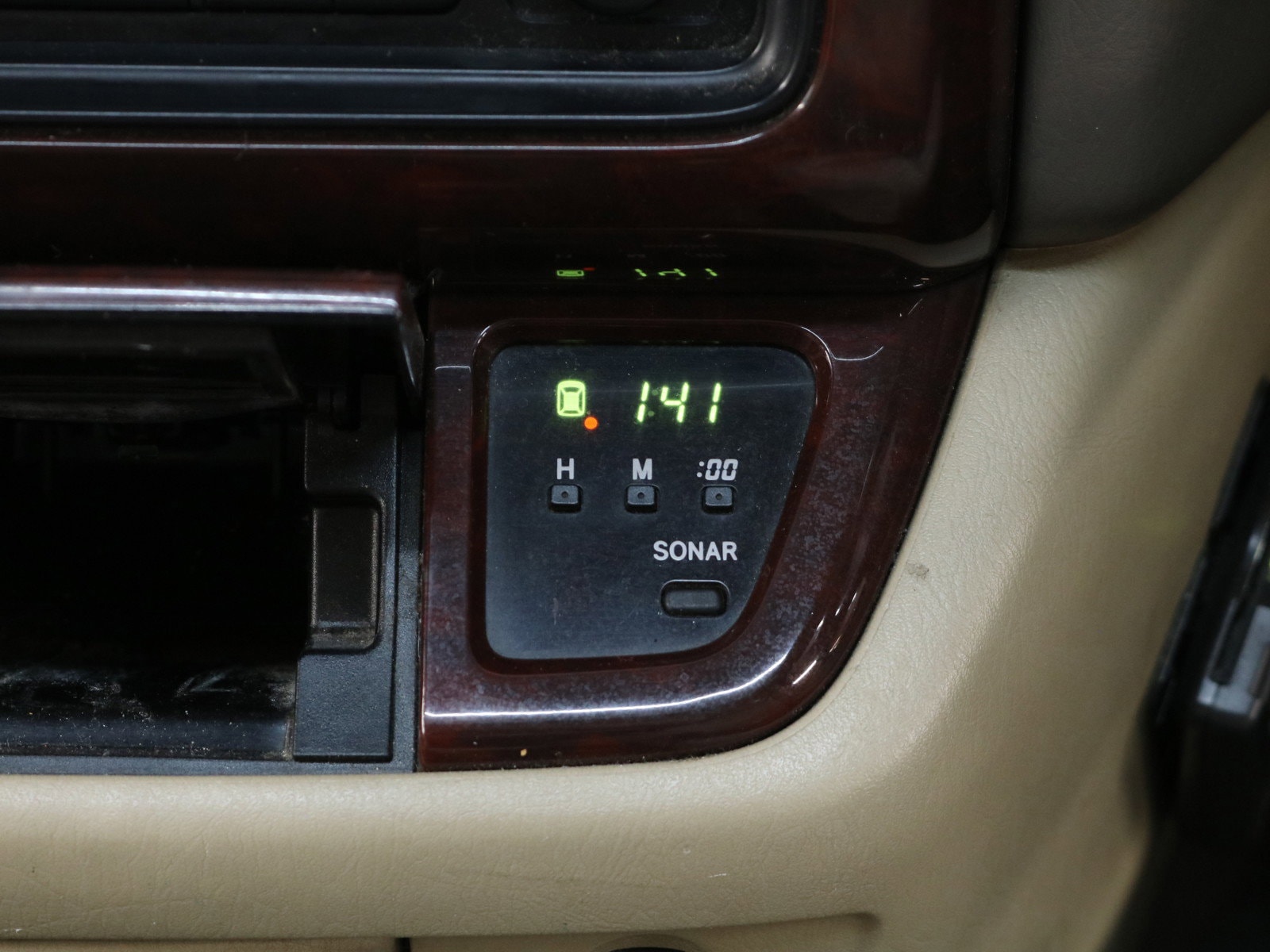 1999 Toyota Grand Hiace 53