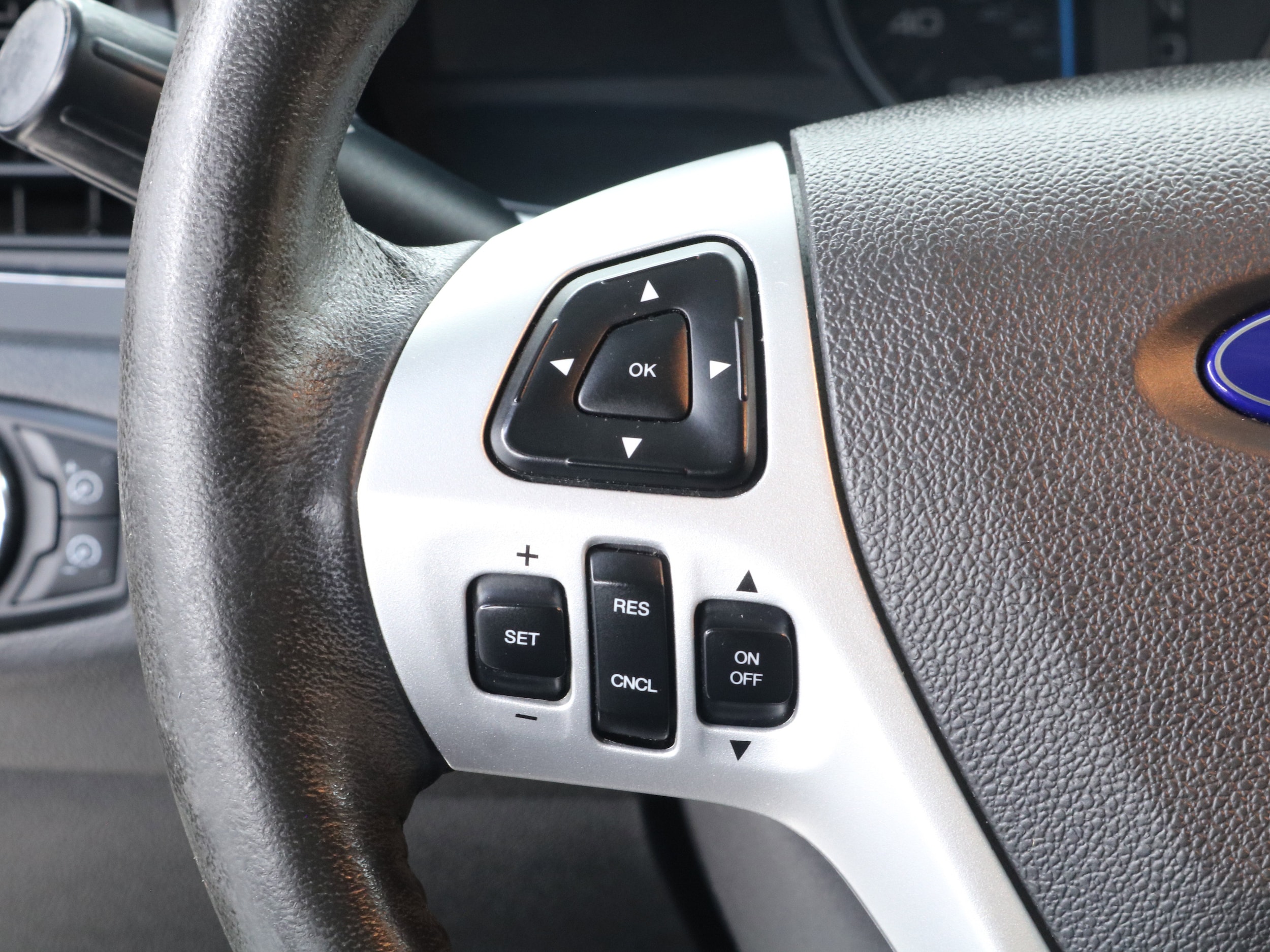 2011 Ford Edge 52