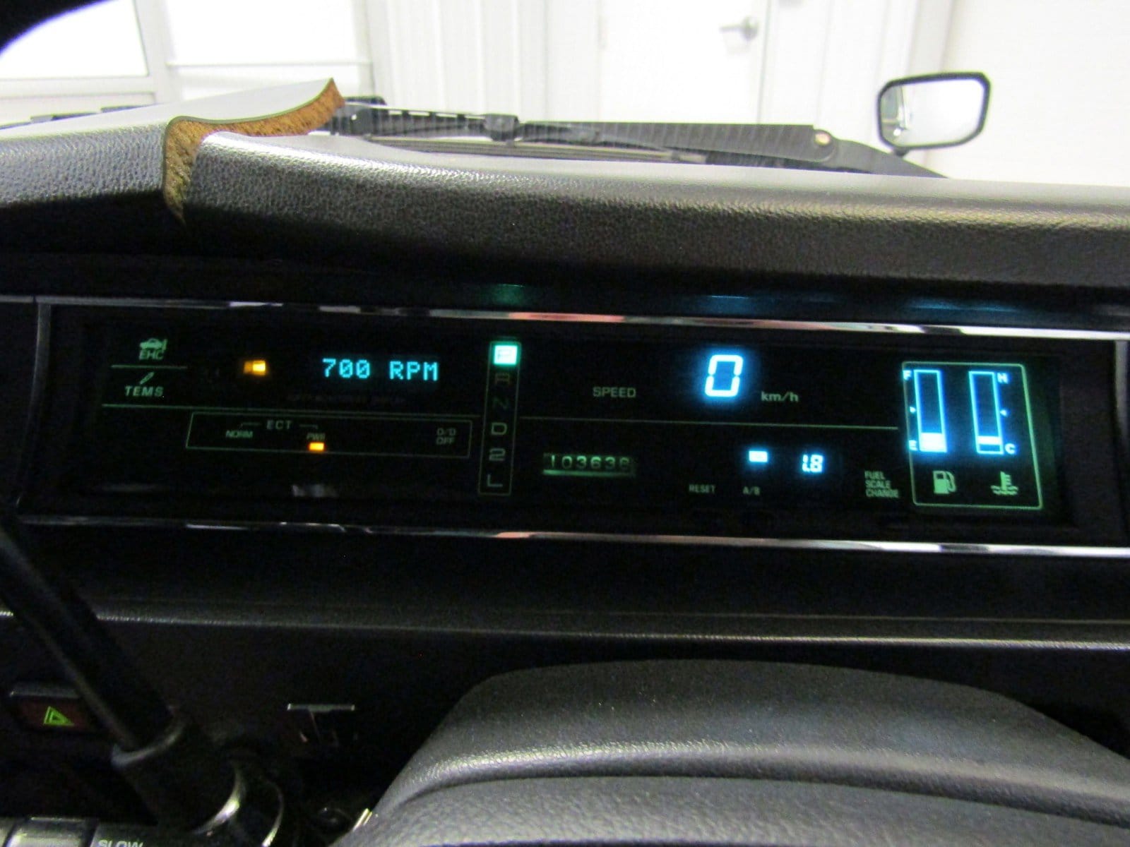 1991 Toyota Century 18