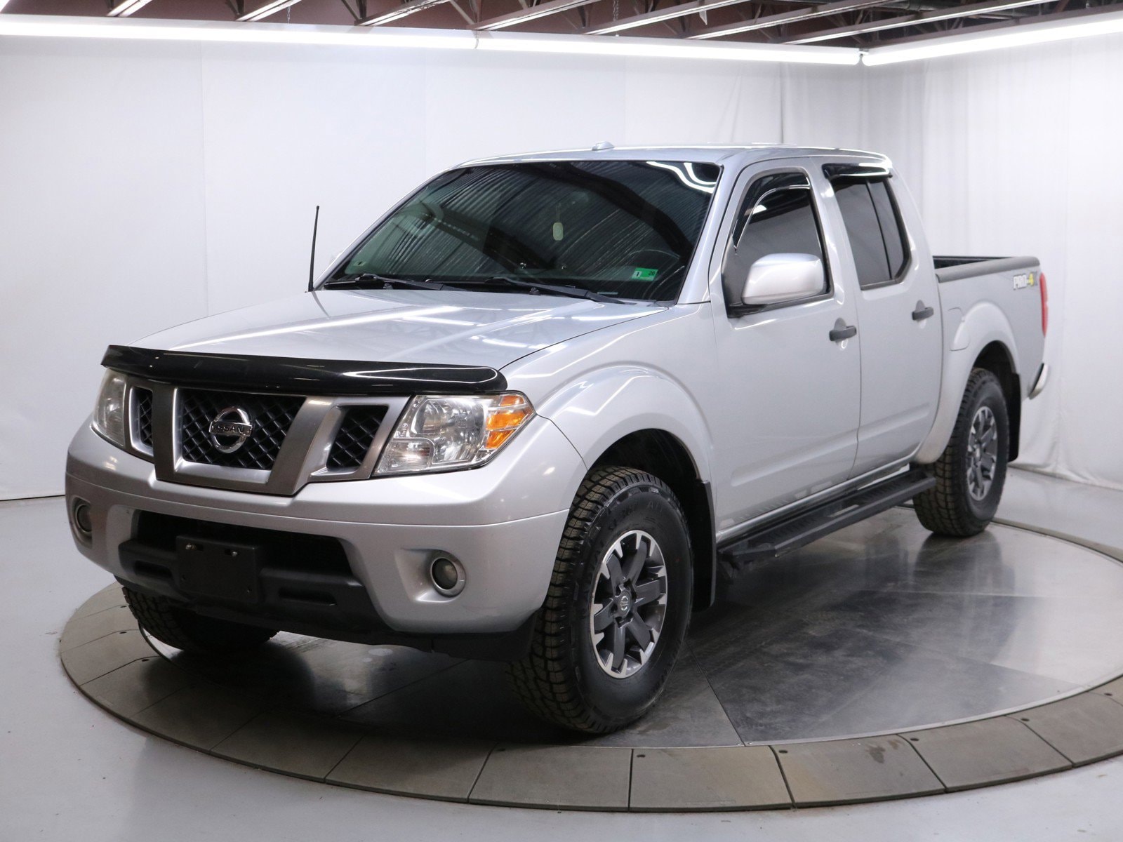 2018 Nissan Frontier 2