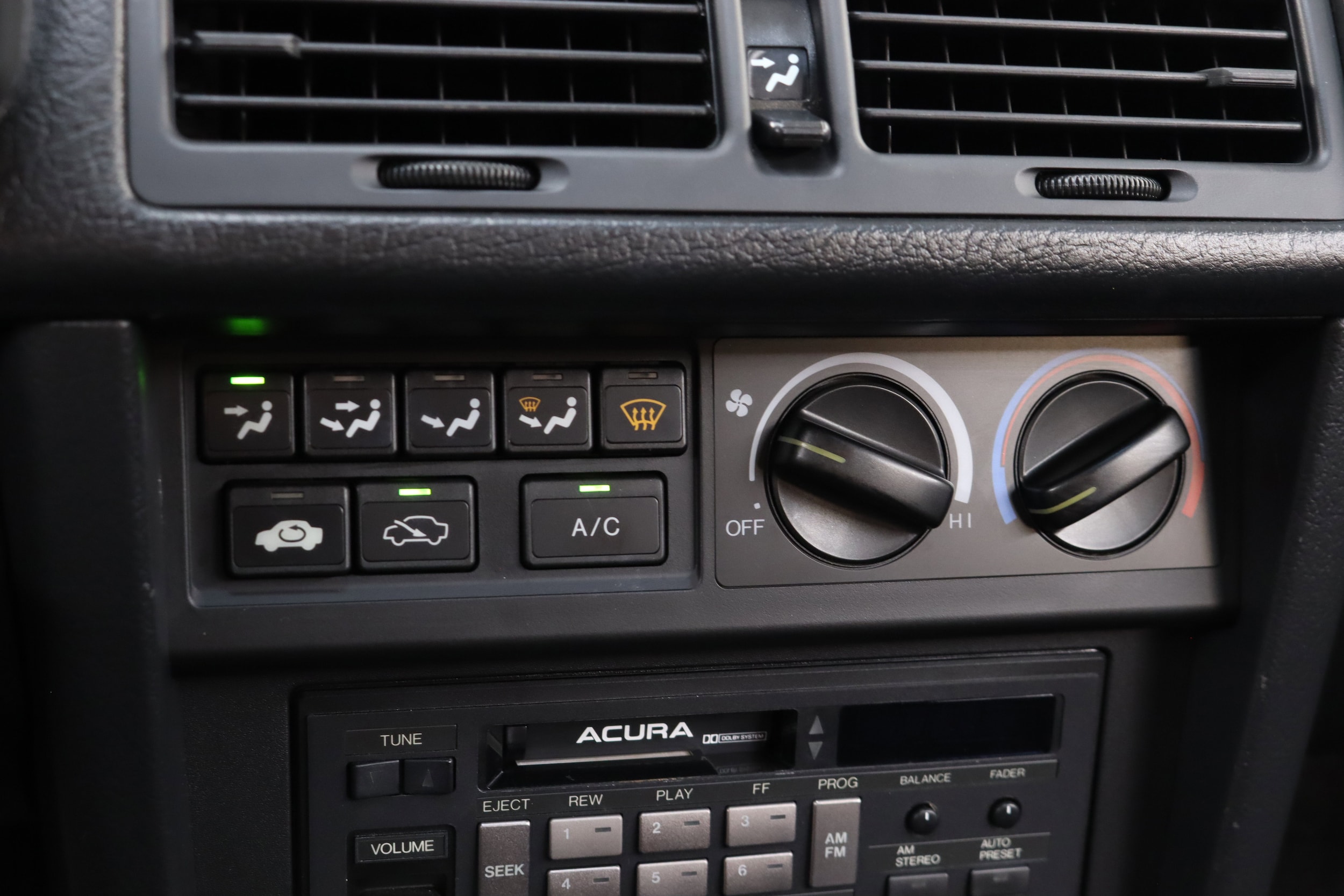 1990 Acura Legend 16