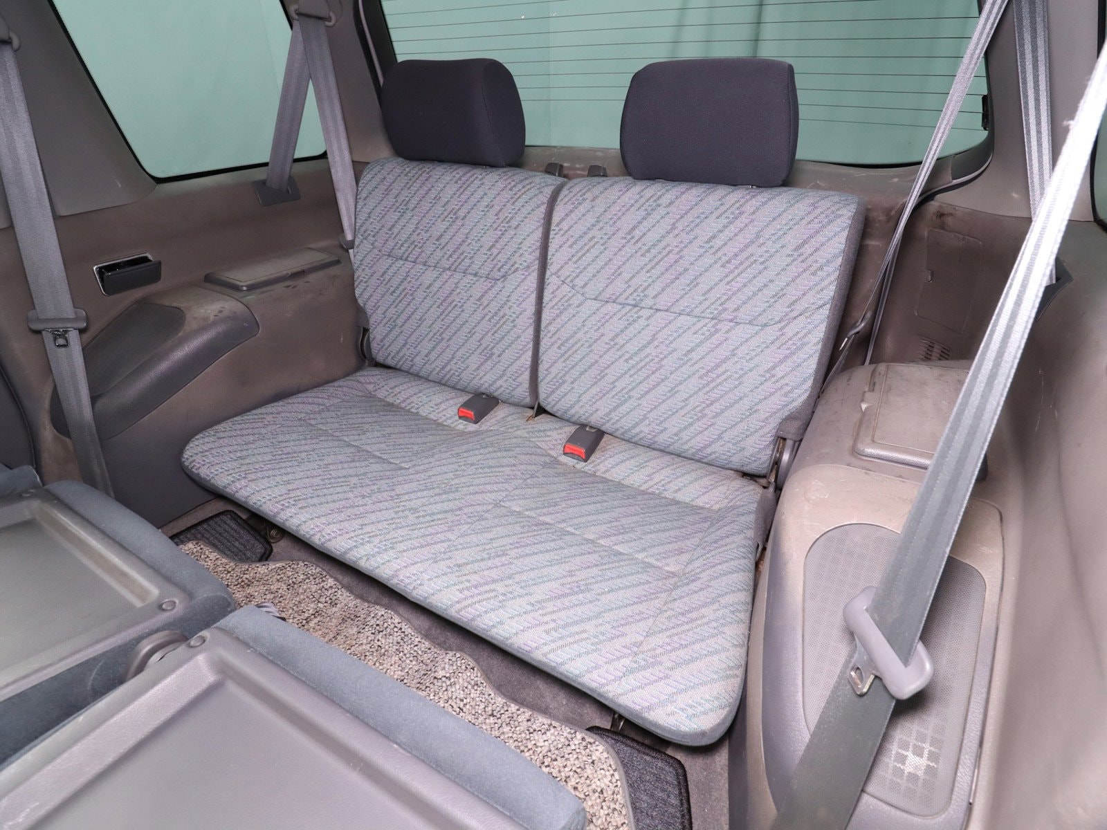 1995 Mitsubishi Chariot 18