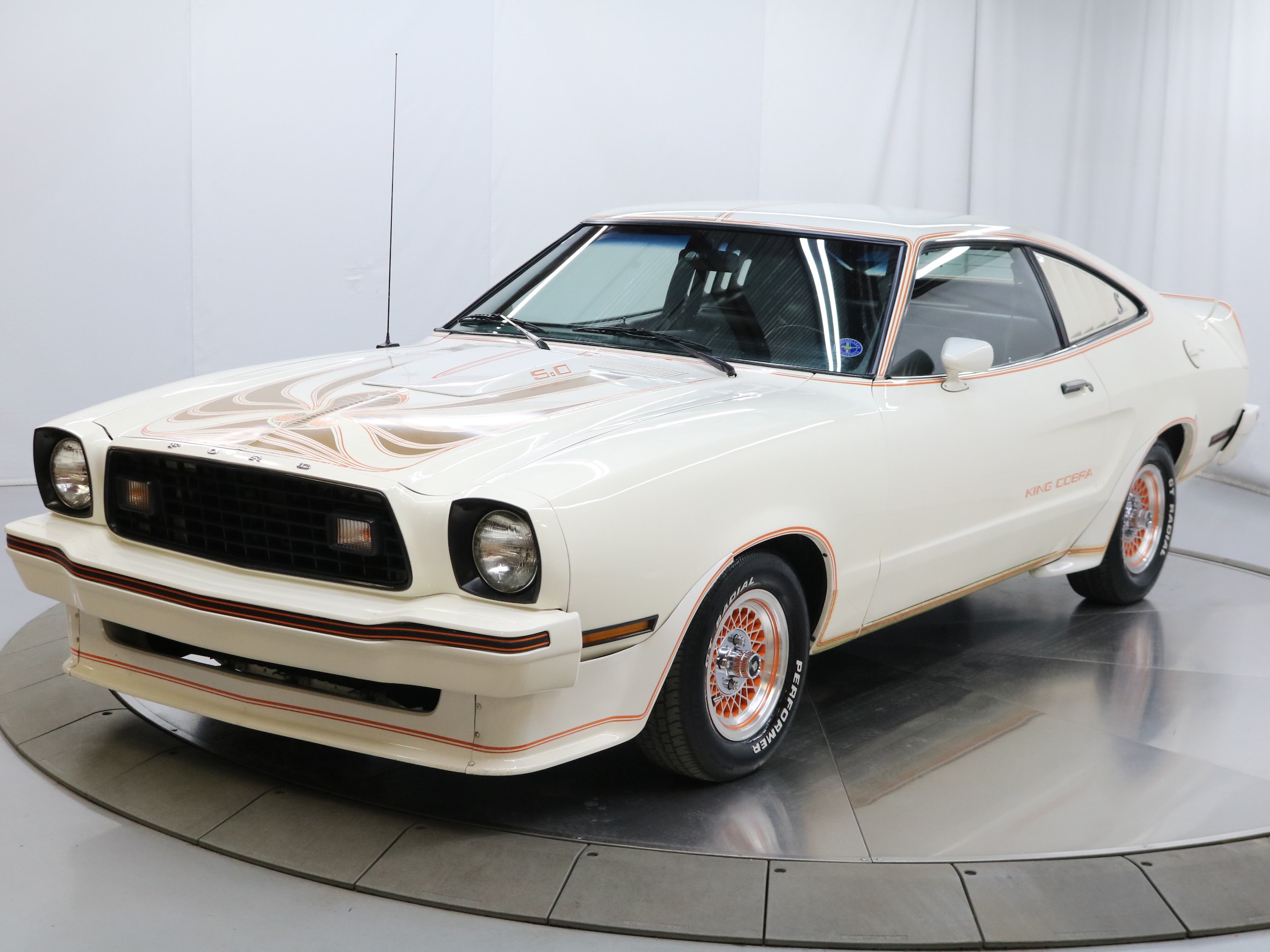 1978 Ford Mustang 2
