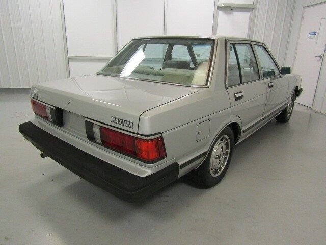 1983 Datsun Maxima 8