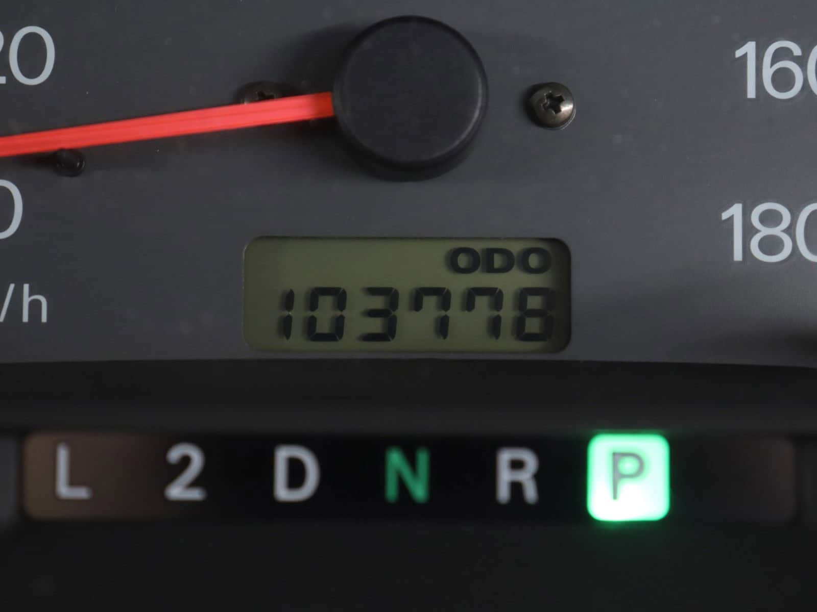1998 Mitsubishi Delica 48