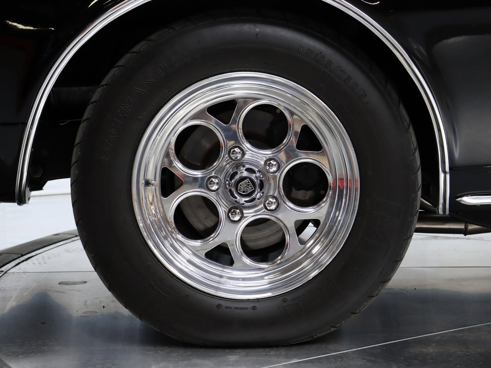 1968 Chevrolet Camaro 29