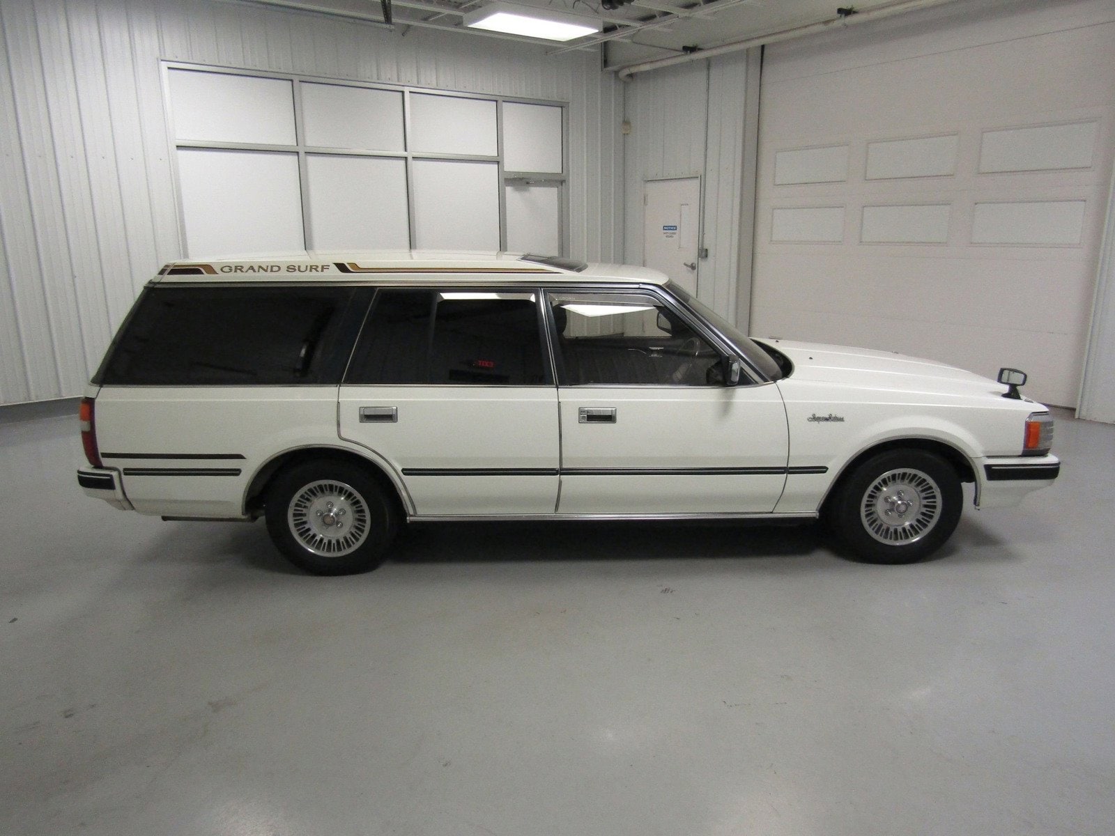 1985 Toyota Crown 8