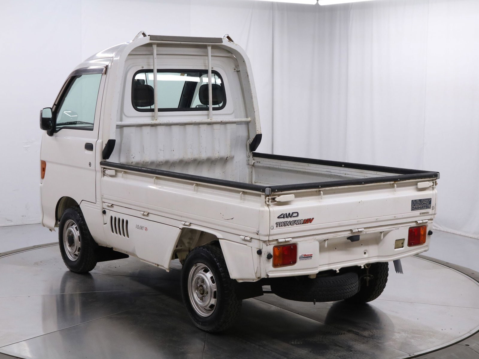 1998 Daihatsu Hijet 4