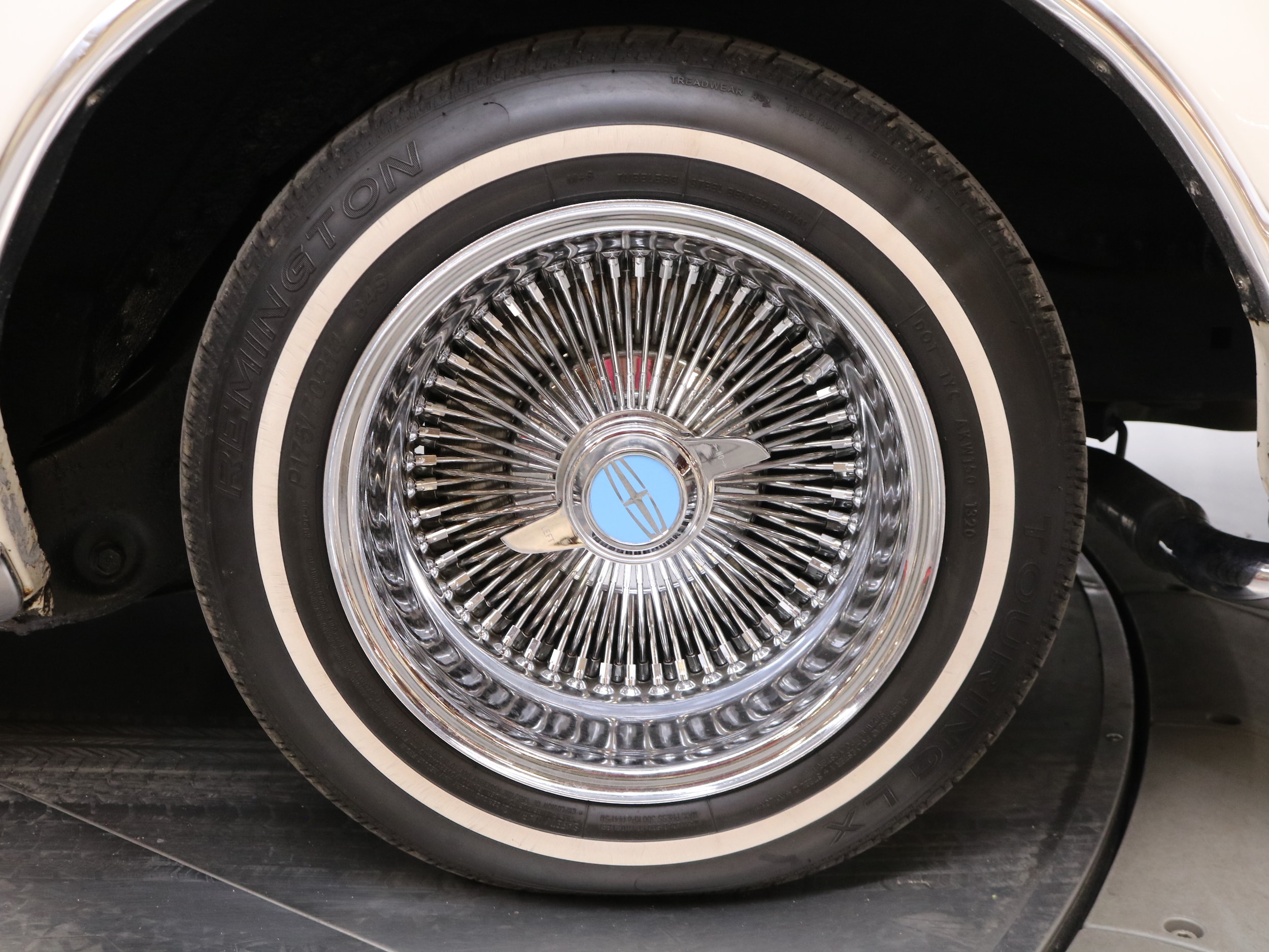 1978 Lincoln Continental 32