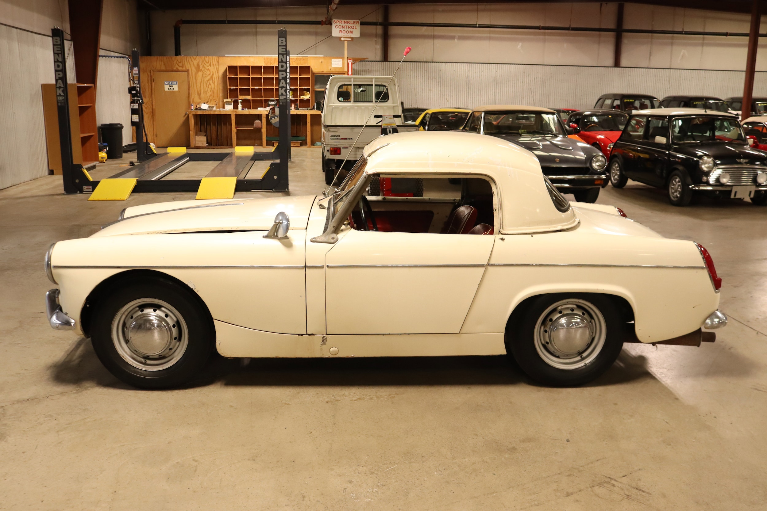 1967 MG Midget 5