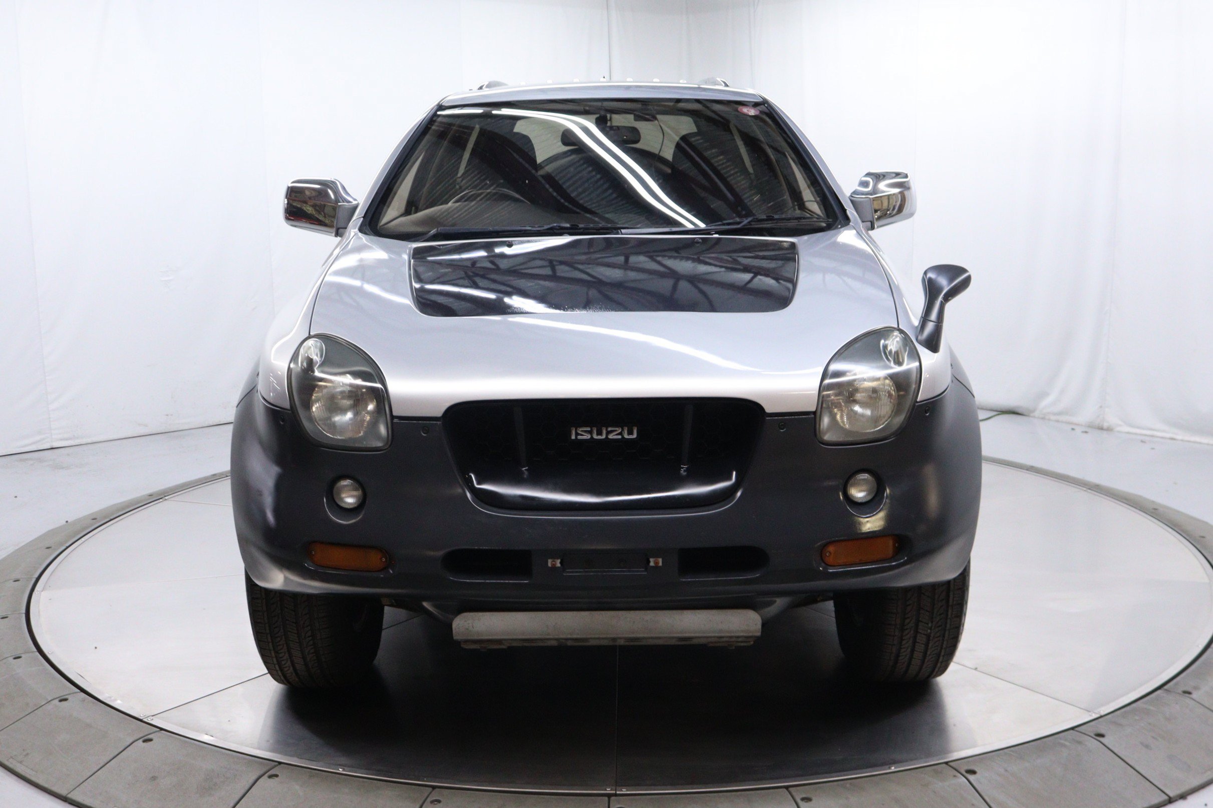 Used 1998 Isuzu Vehicross SUV