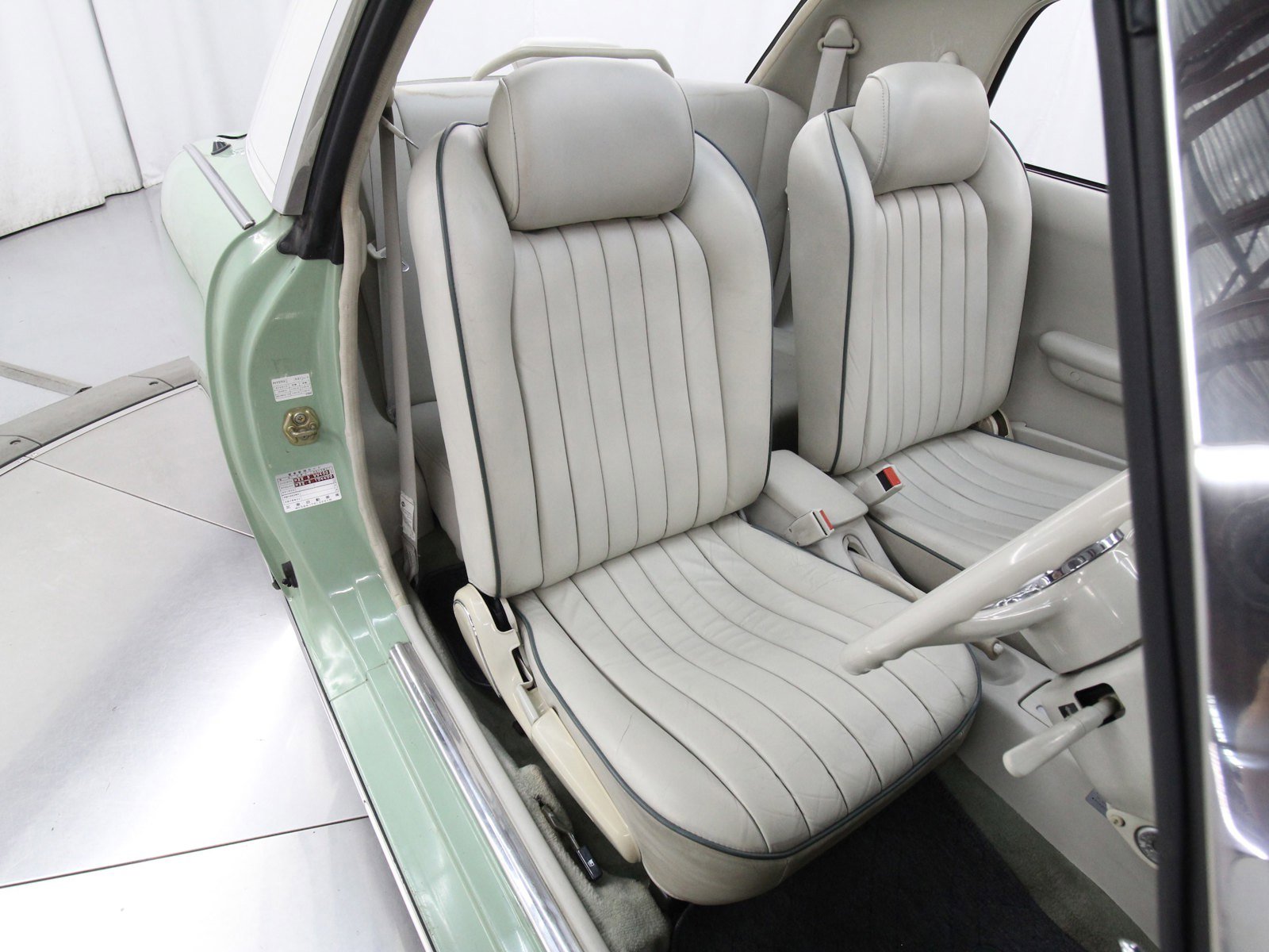 1991 Nissan Figaro 22