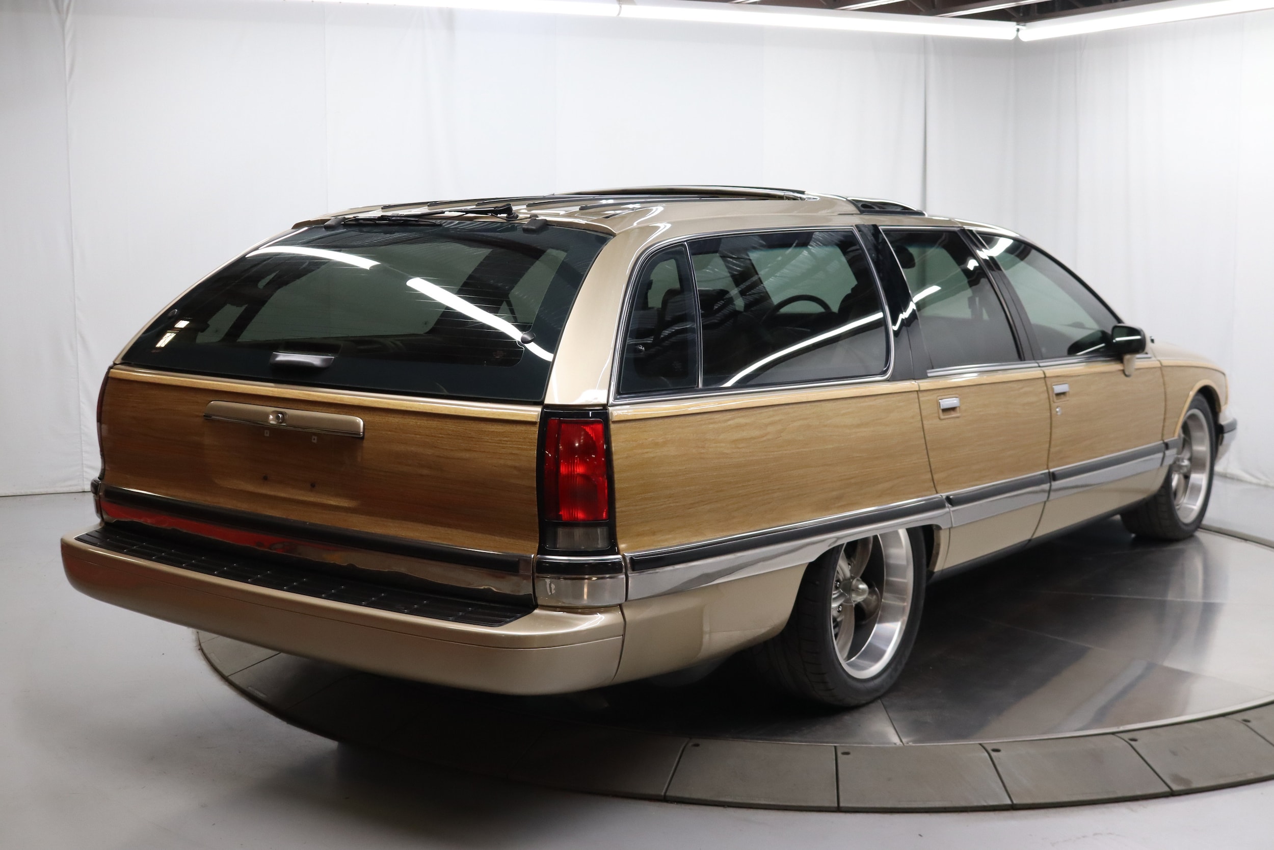 1993 Buick Roadmaster 16