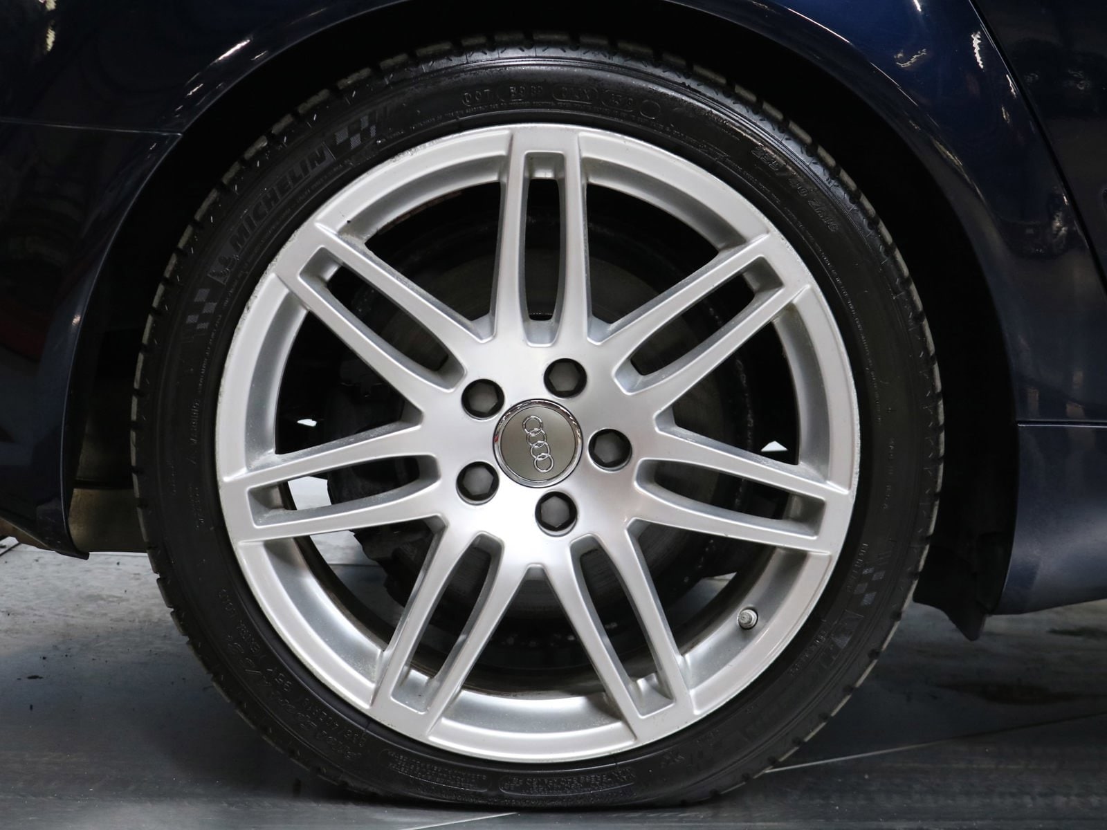 2008 Audi S4 30