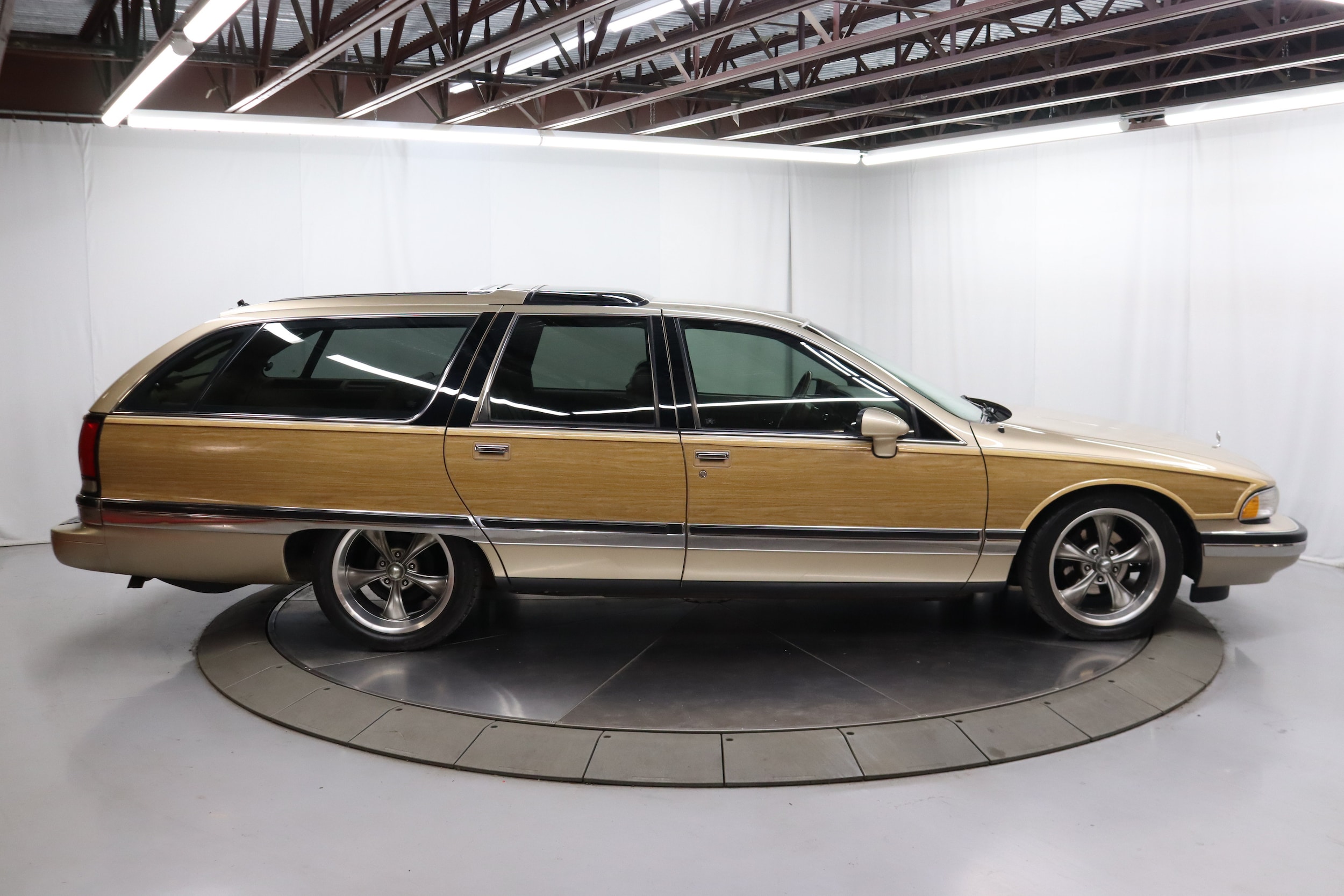 1993 Buick Roadmaster 18