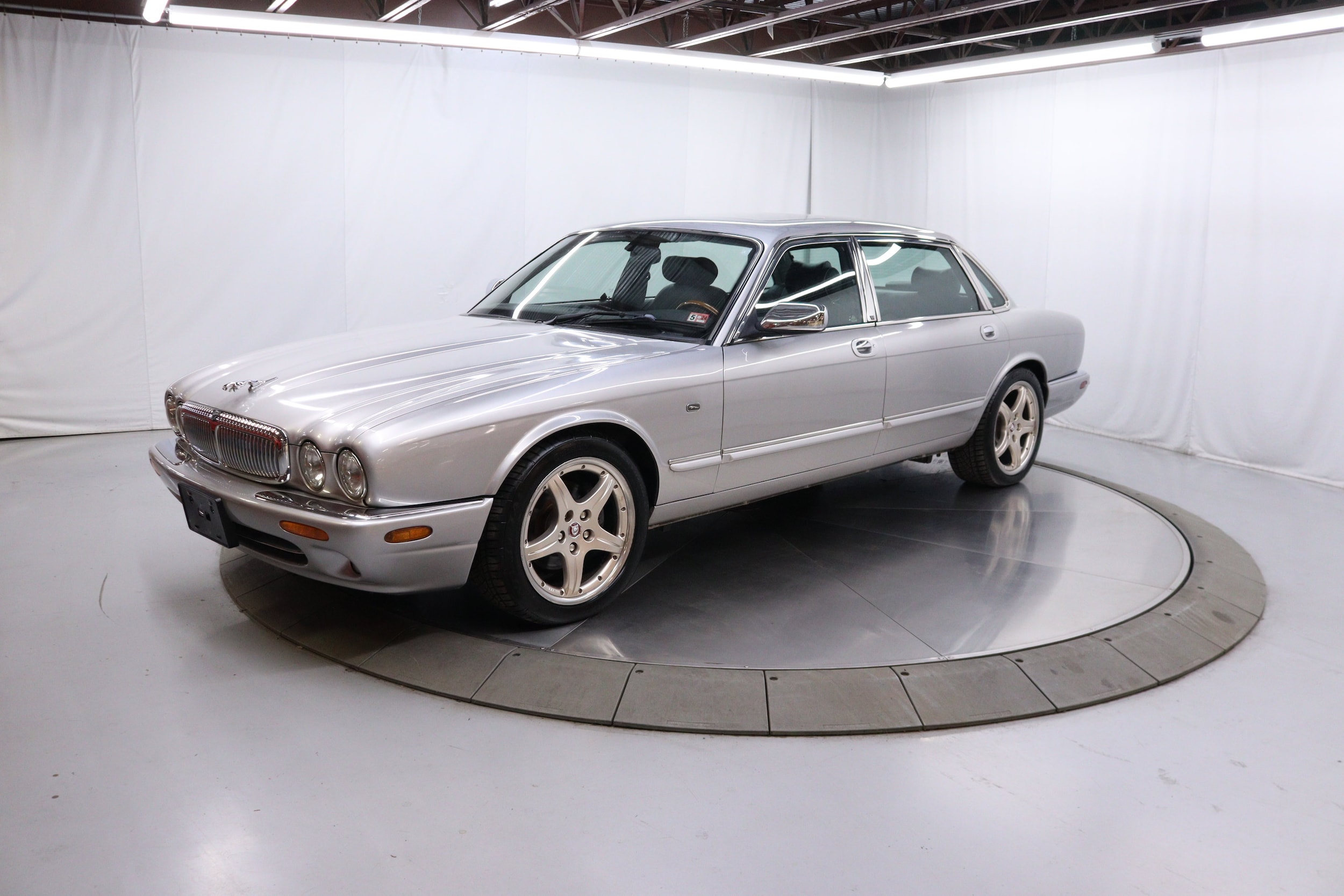2001 Jaguar Vdpsc 2