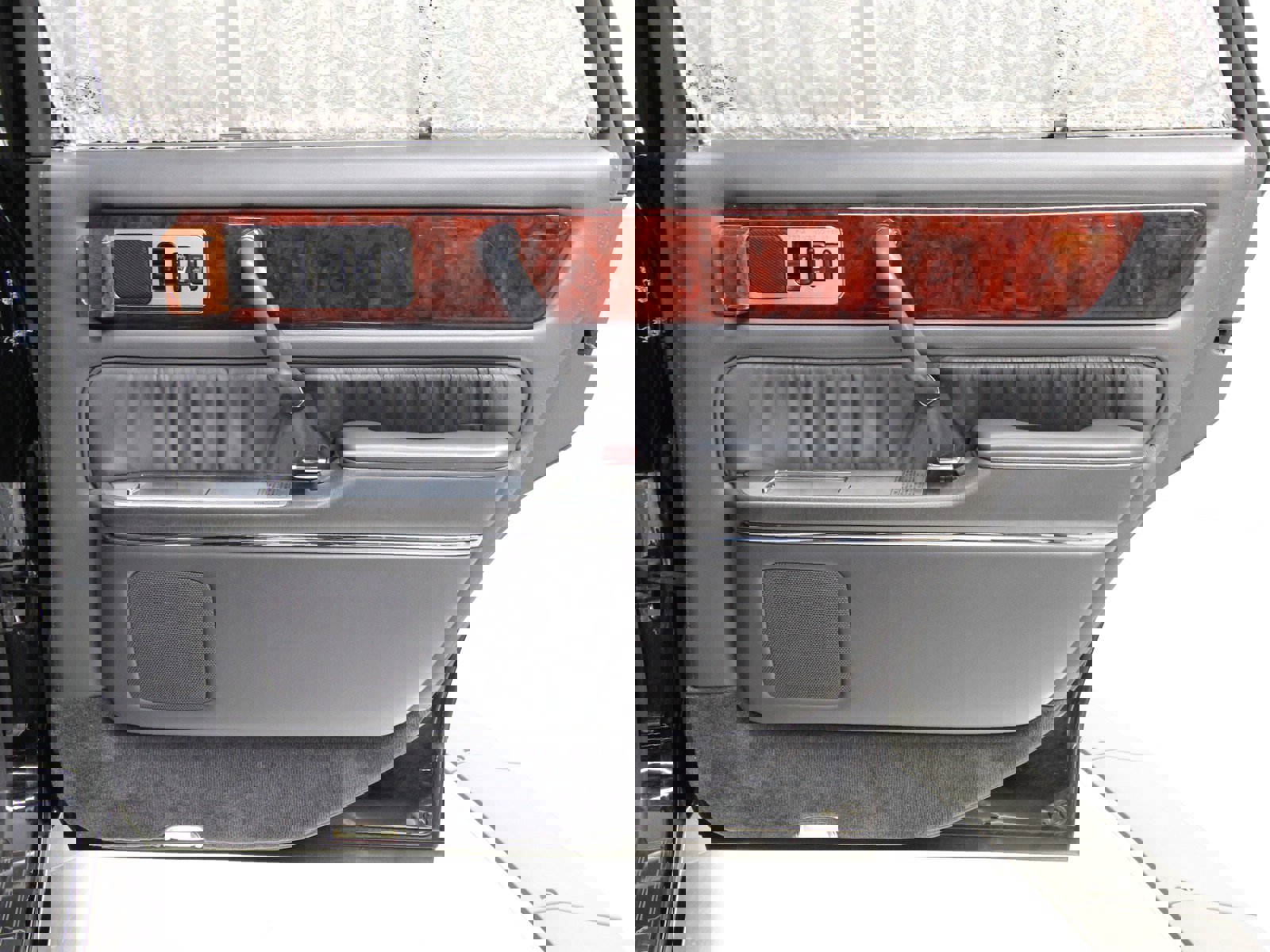 1997 Toyota Century 23