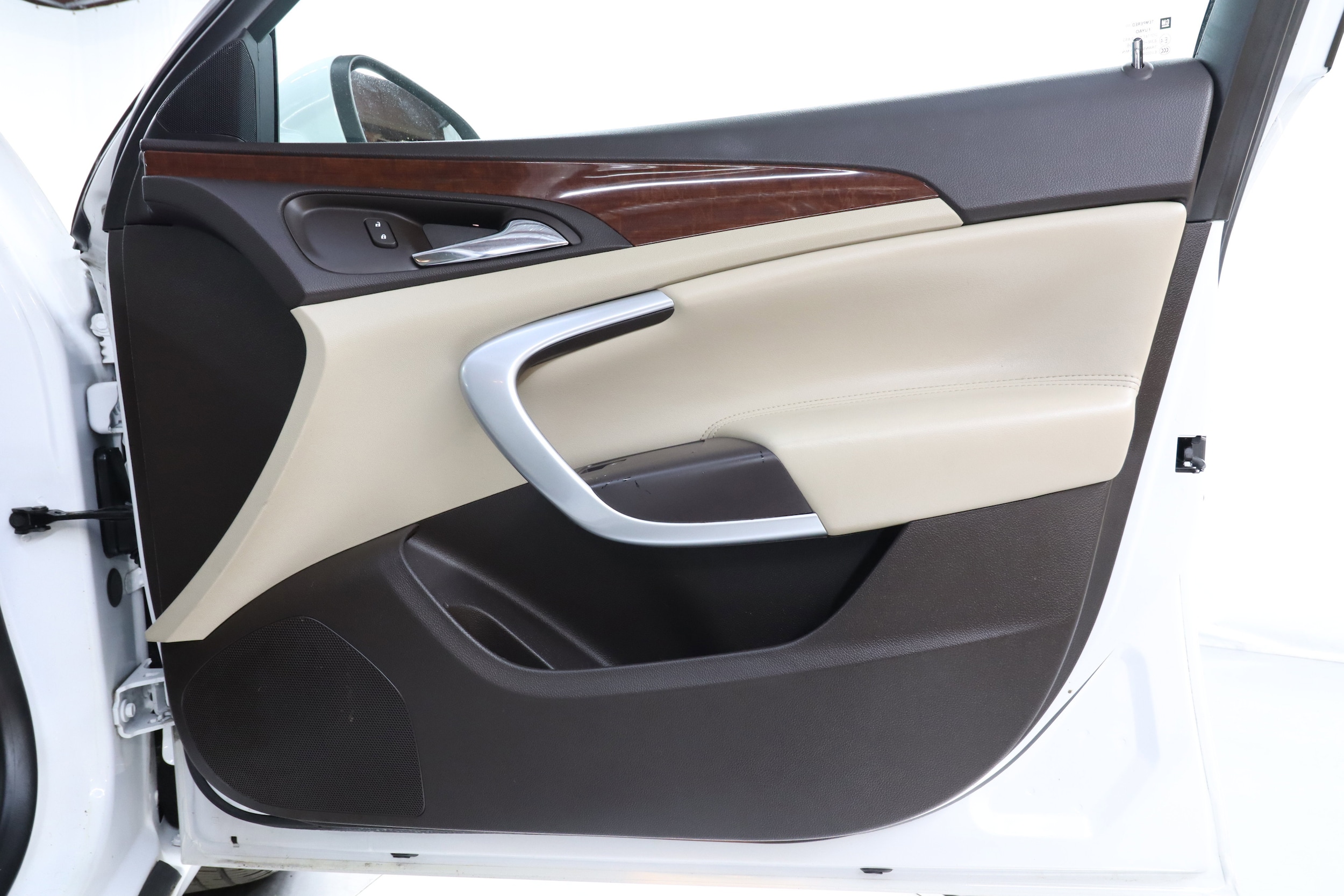 2017 Buick Regal 21