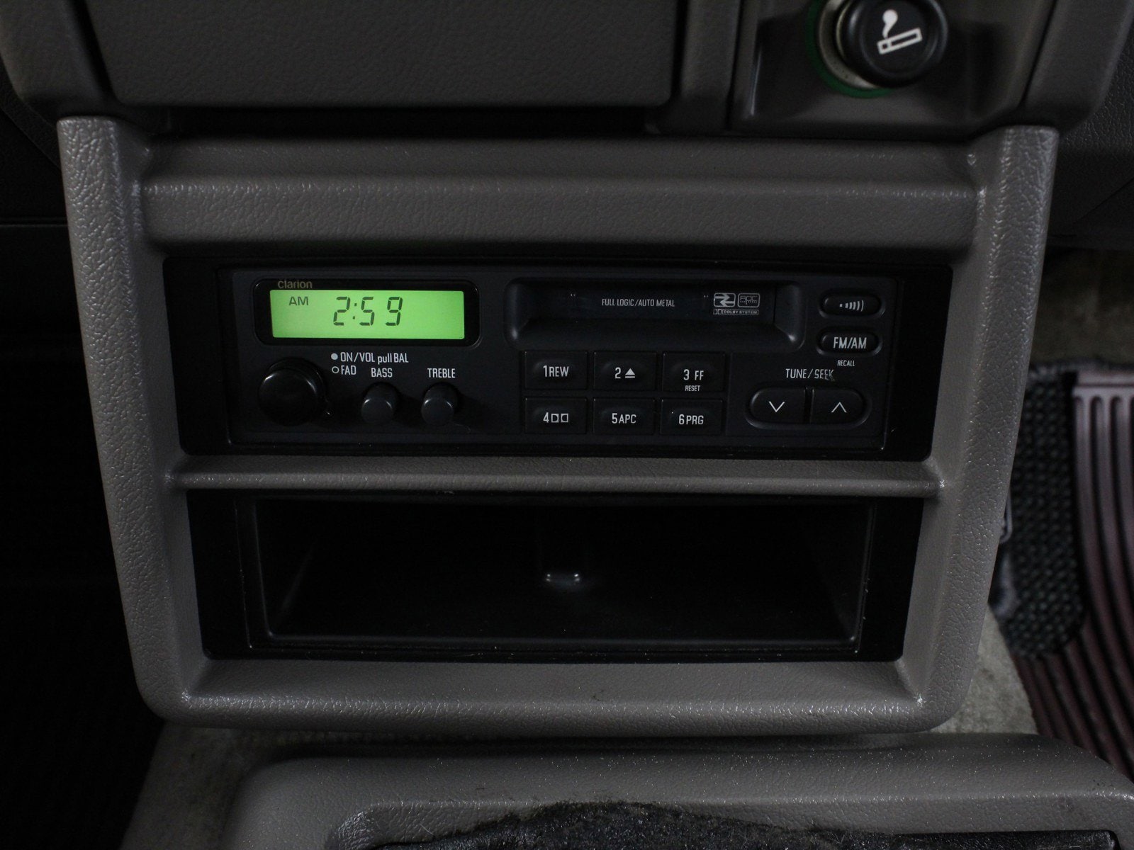 1995 Isuzu Mu 41