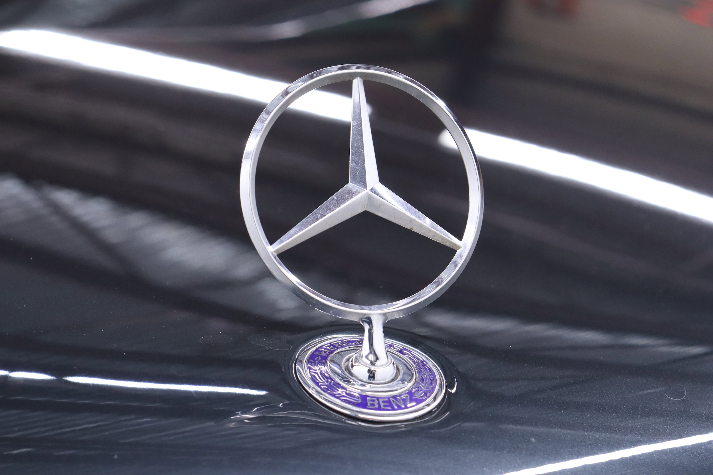 1994 Mercedes-Benz E500 65