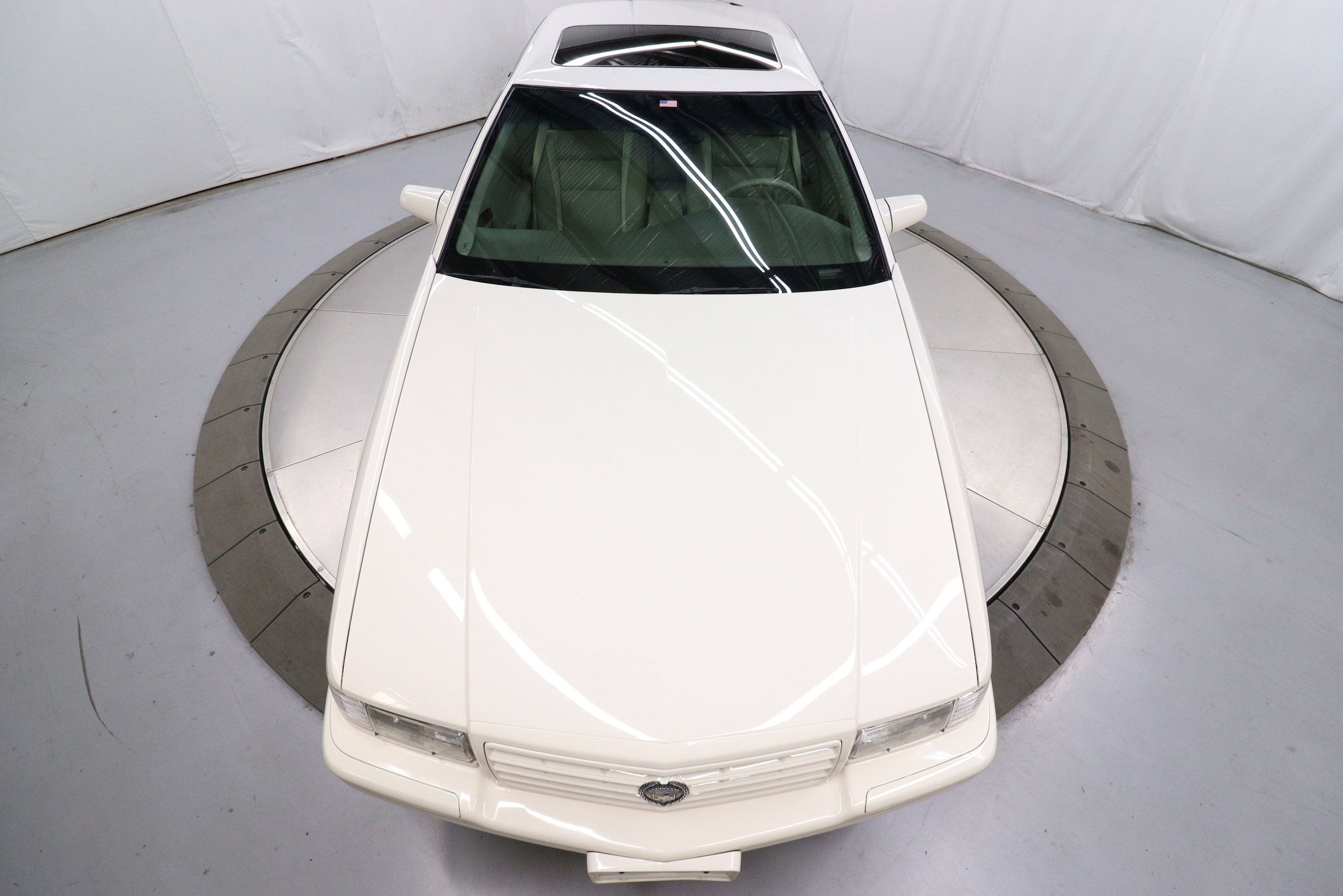 2002 Cadillac Eldorado 38