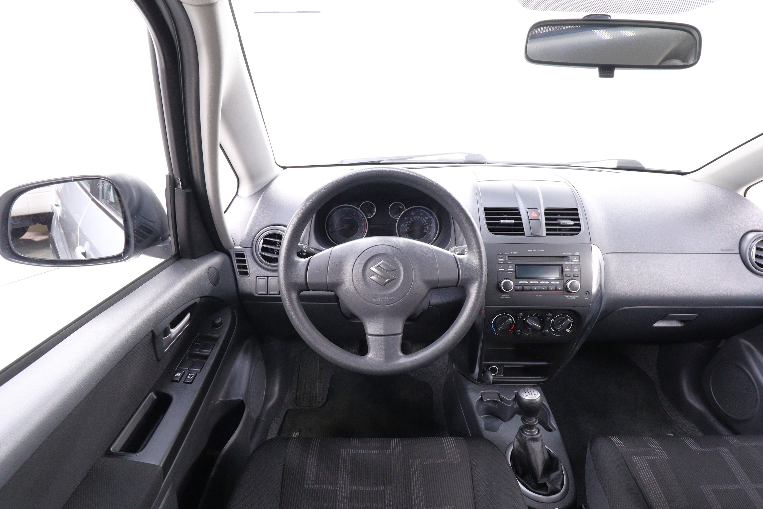 2012 Suzuki SX4 12