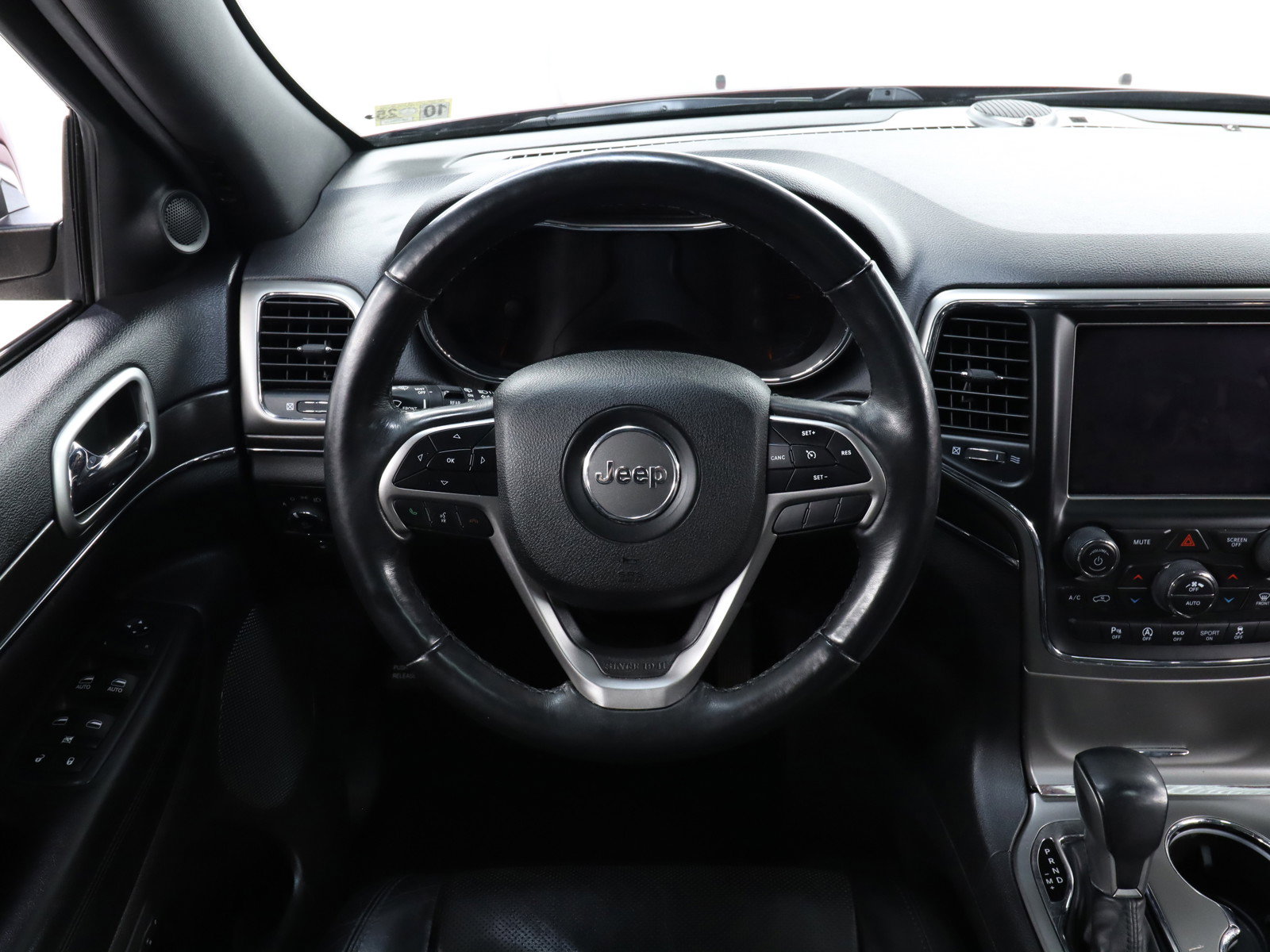 2018 Jeep Grand Cherokee 10