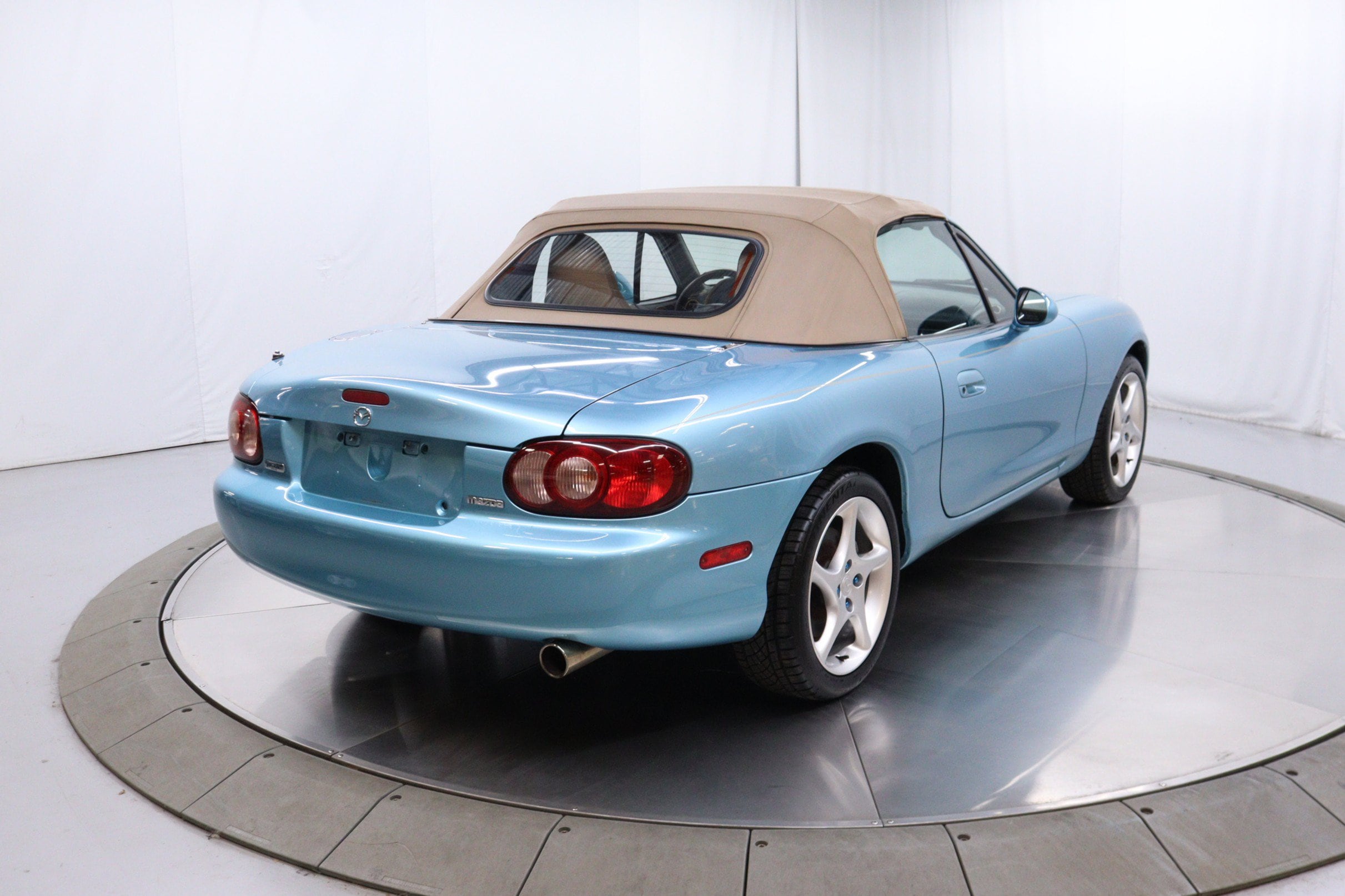 2001 Mazda MX-5 Miata 8