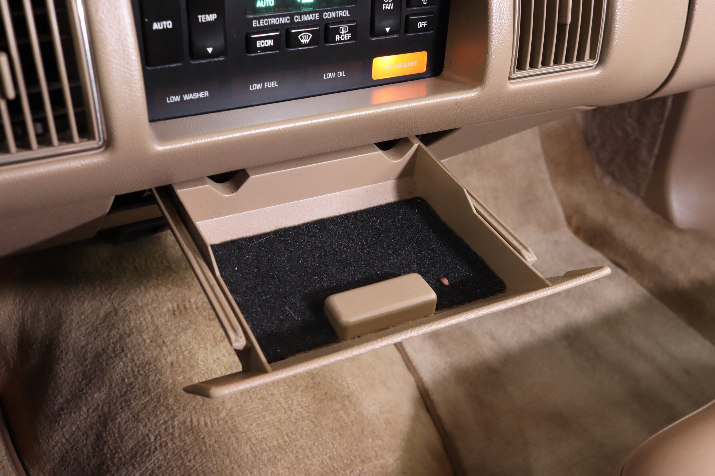 1993 Buick Roadmaster 18