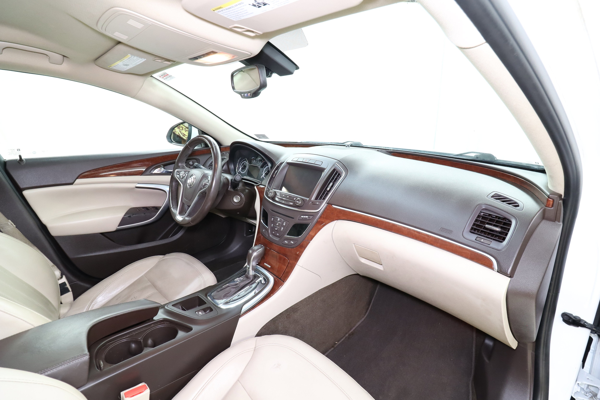 2017 Buick Regal 15