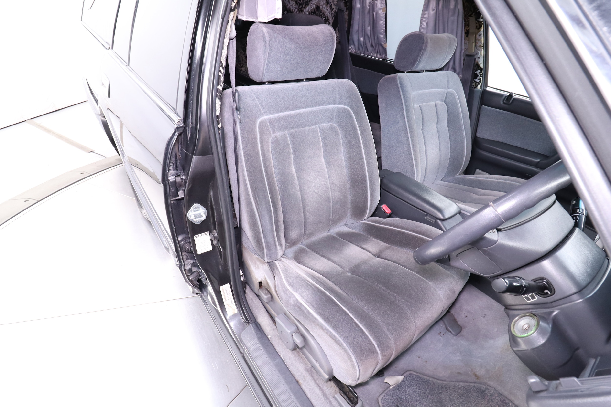 1999 Toyota Crown 19