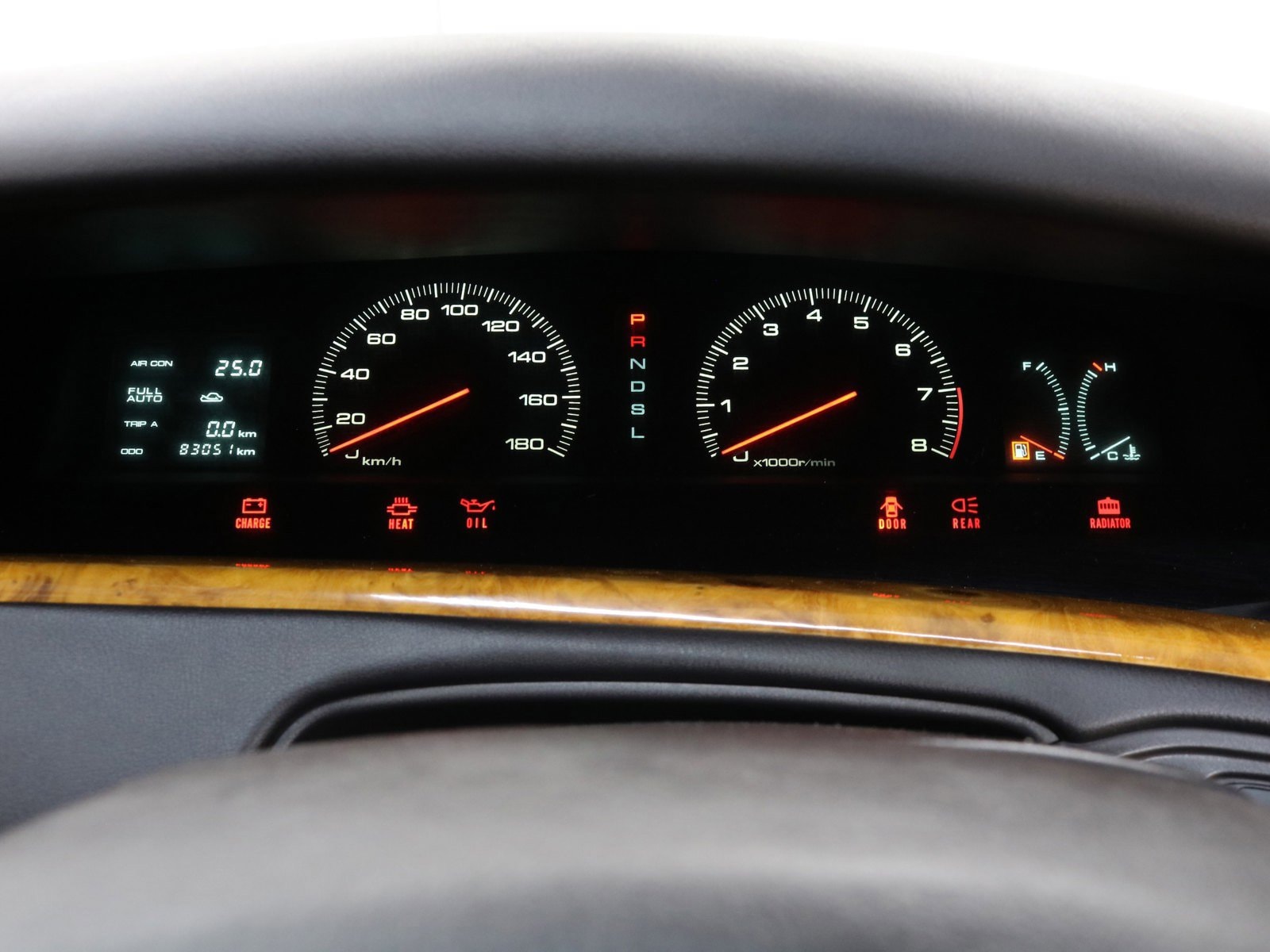 1995 Mazda Cosmo 10