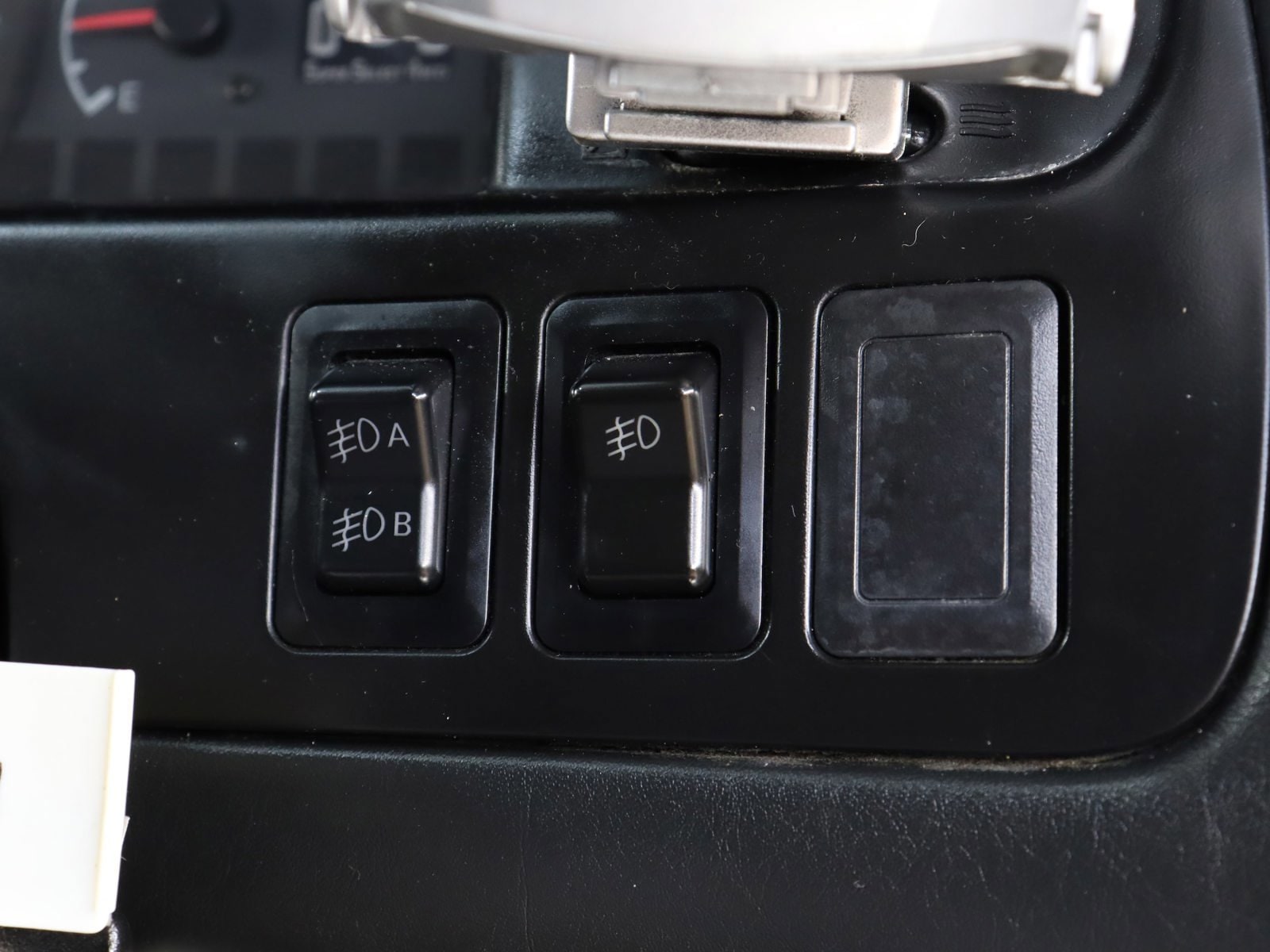 1998 Mitsubishi Delica 50