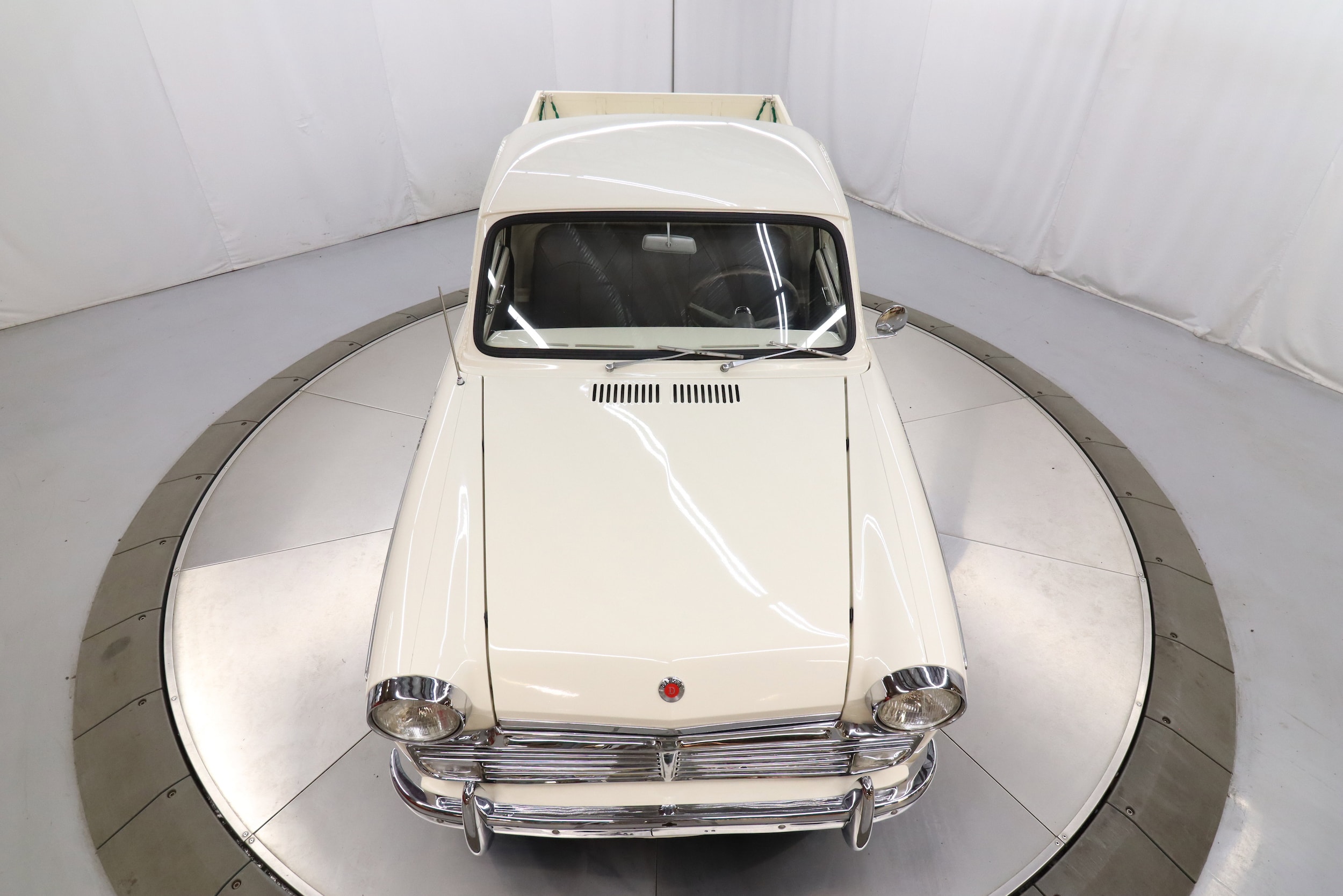 1964 Datsun 1200 41