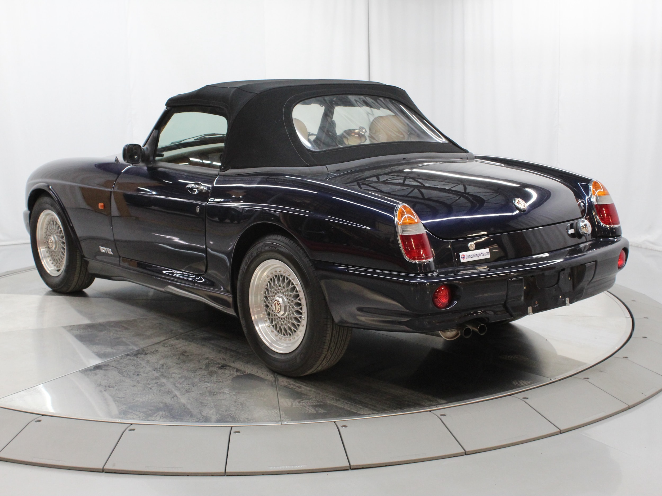1994 Rover MG RV8 5