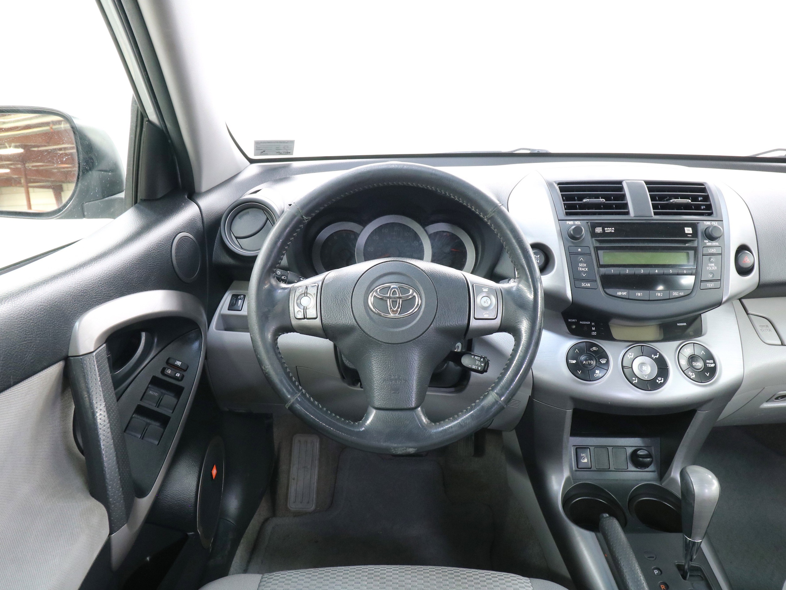 2008 Toyota RAV-4 10