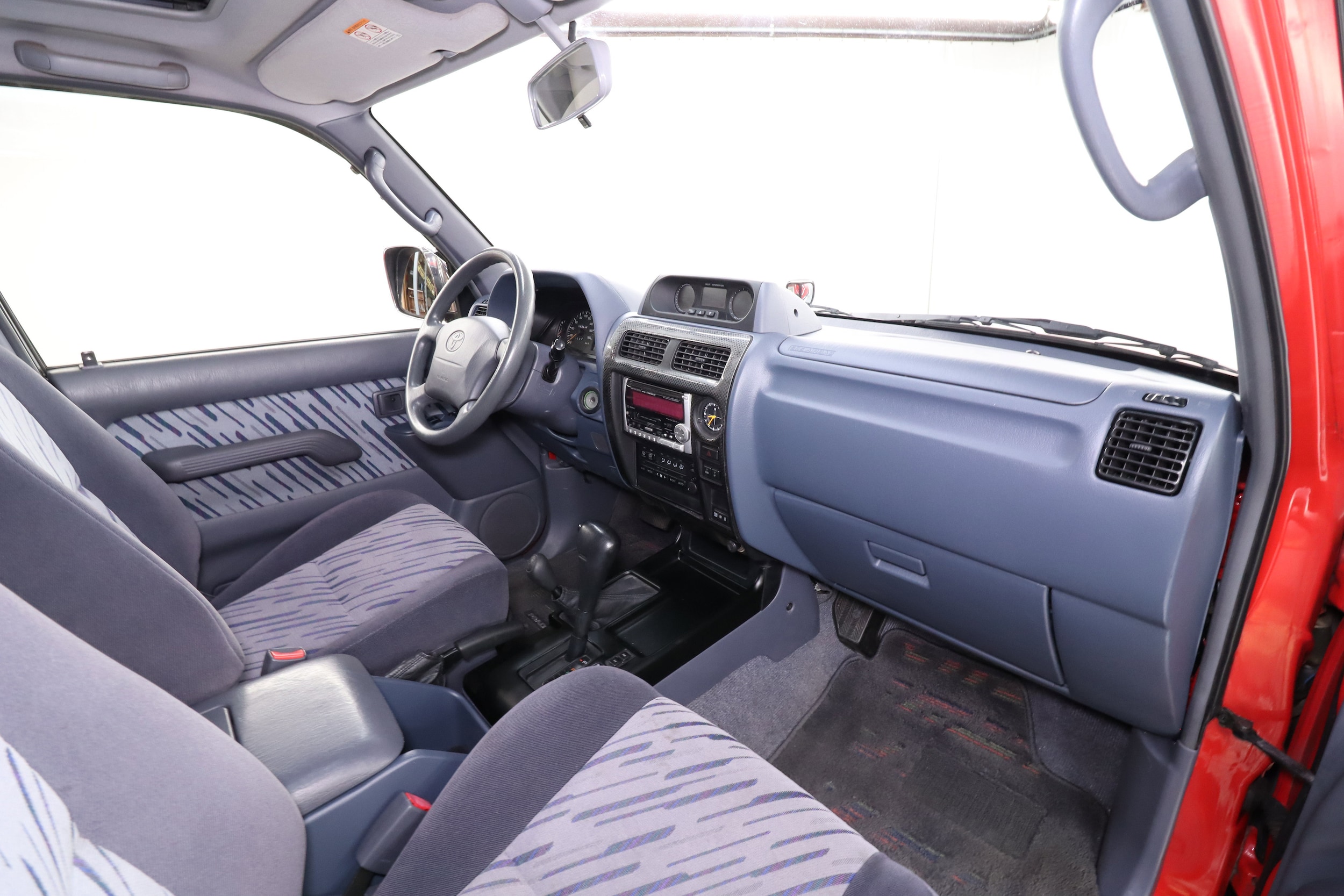 1998 Toyota Land Cruiser Prado 18