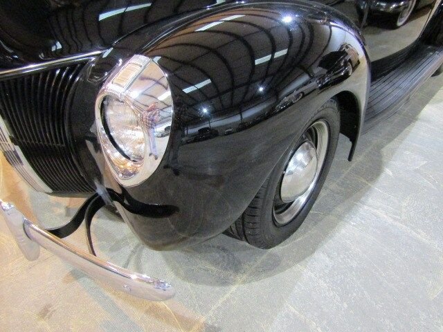 1940 Ford Street Rod 27