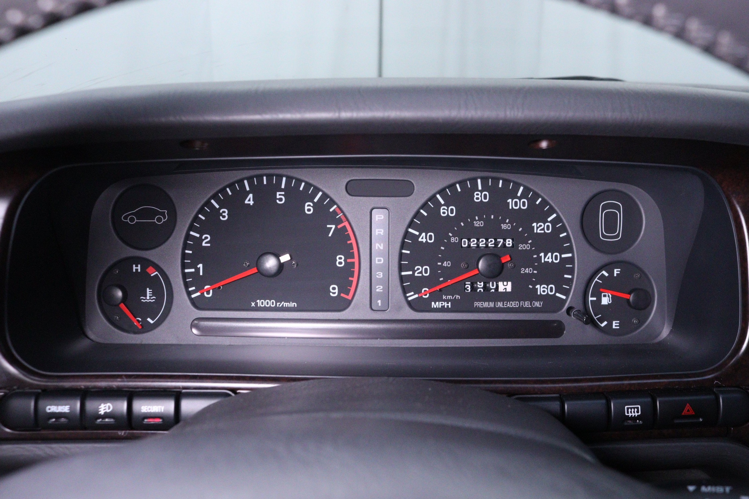 1992 Subaru SVX 11