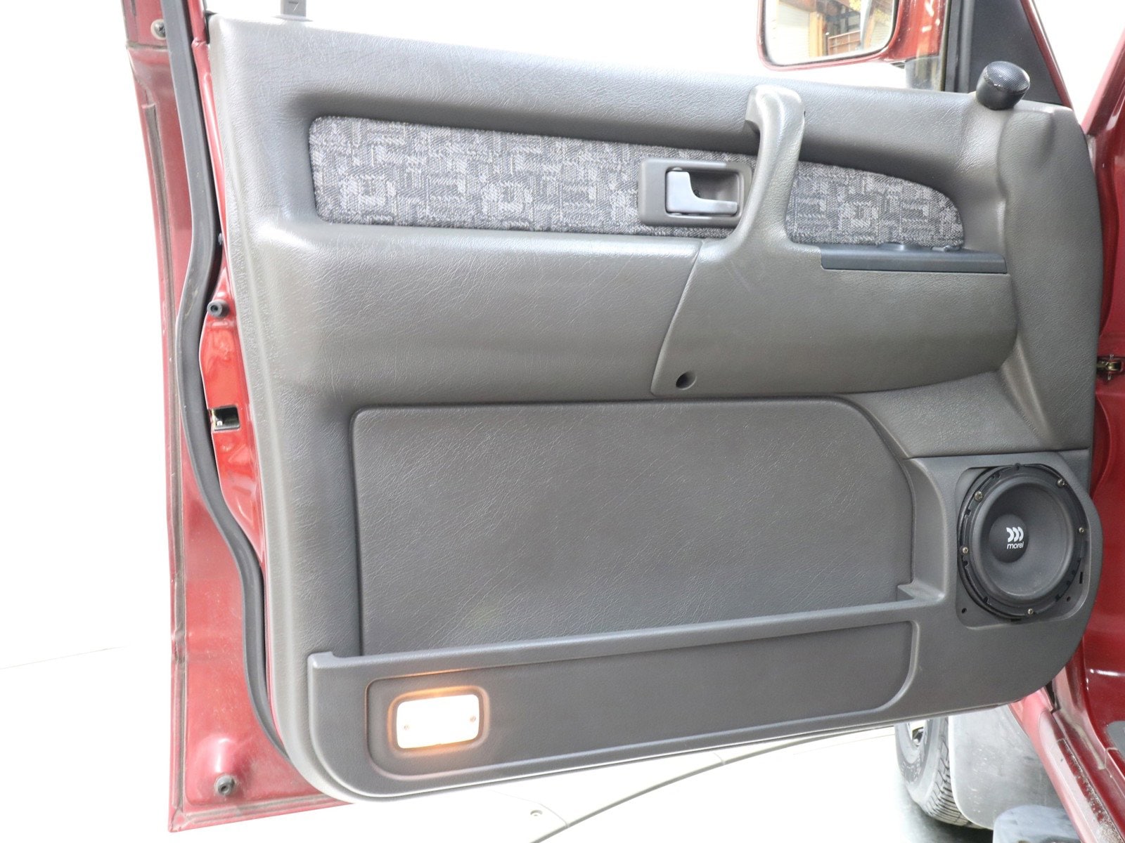 1998 Isuzu Bighorn 23
