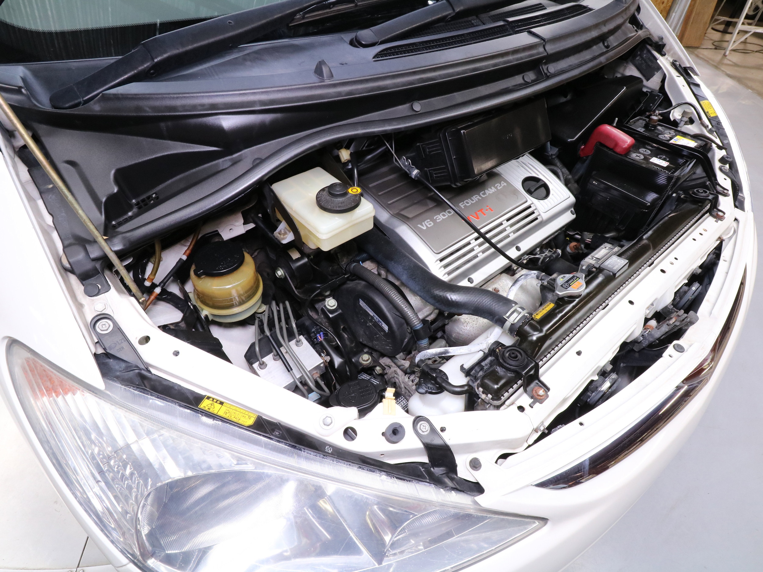 2000 Toyota Estima 30