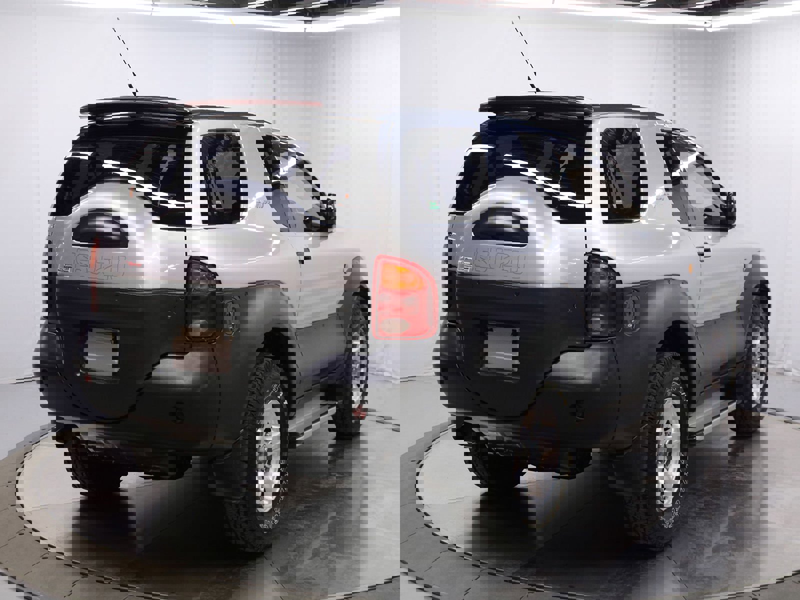 1997 Isuzu Vehicross 6