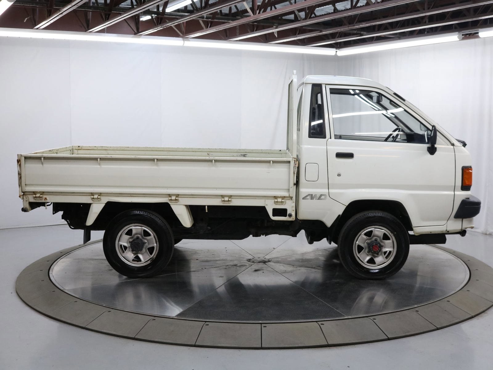 1998 Toyota Liteace 8