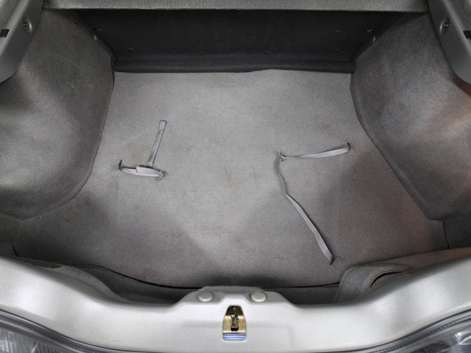 1992 Nissan Sunny 27