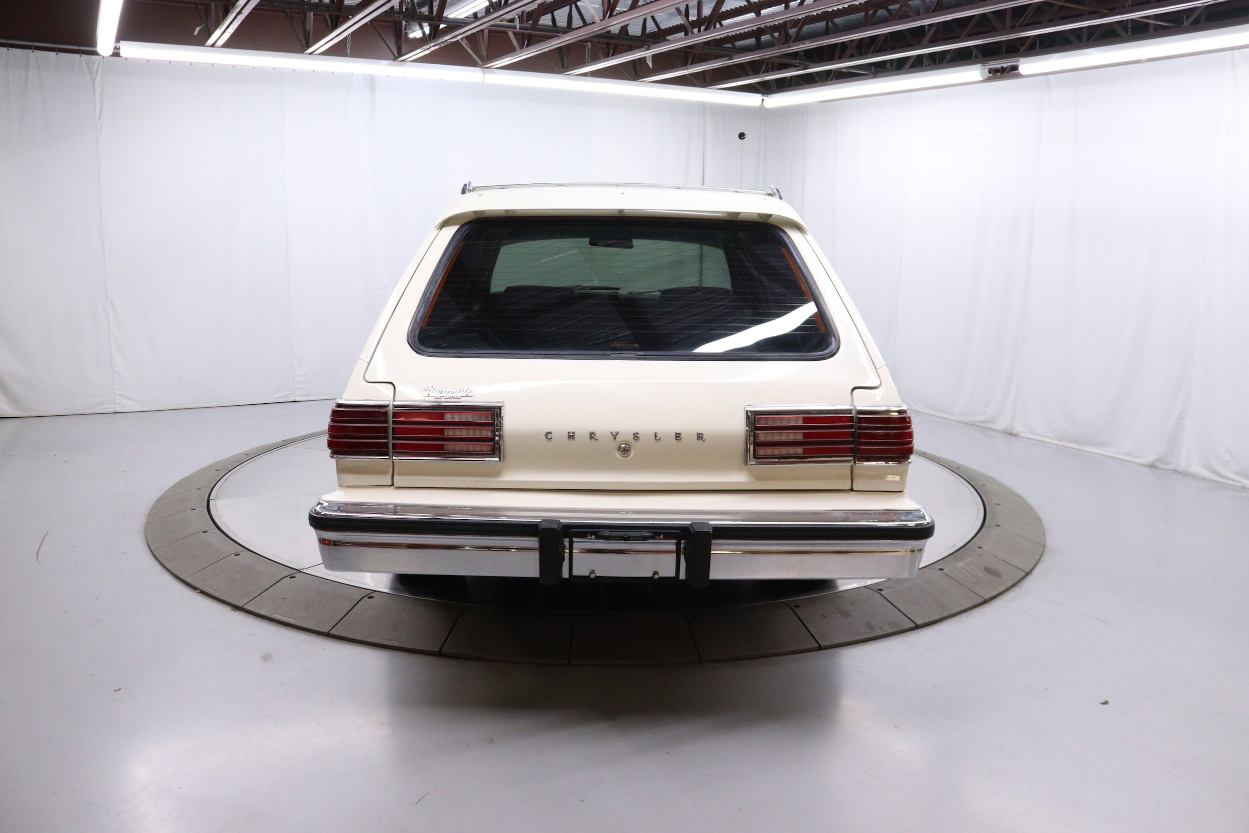 1980 Chrysler Lebaron 6