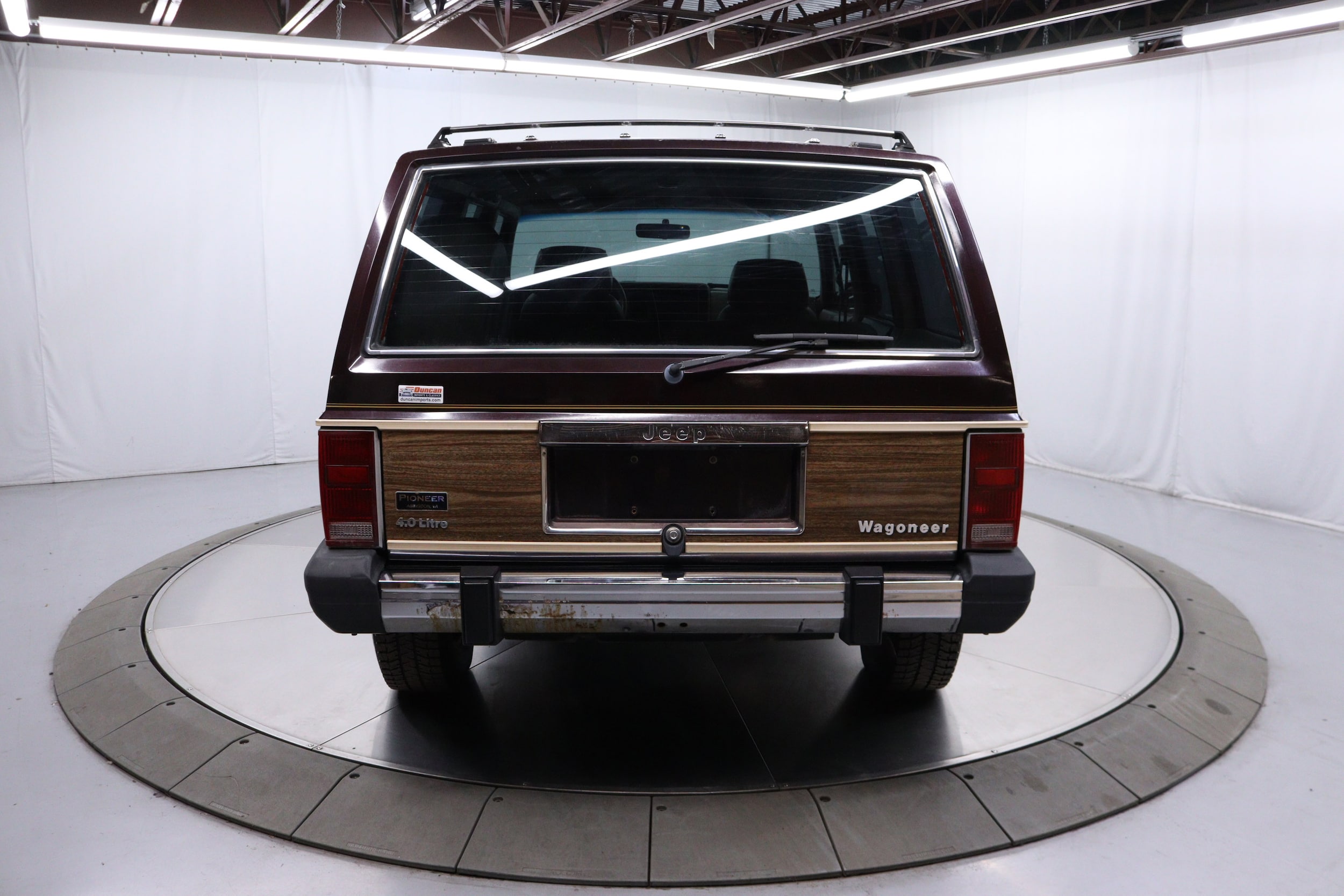 1989 Jeep Wagoneer Limited 6