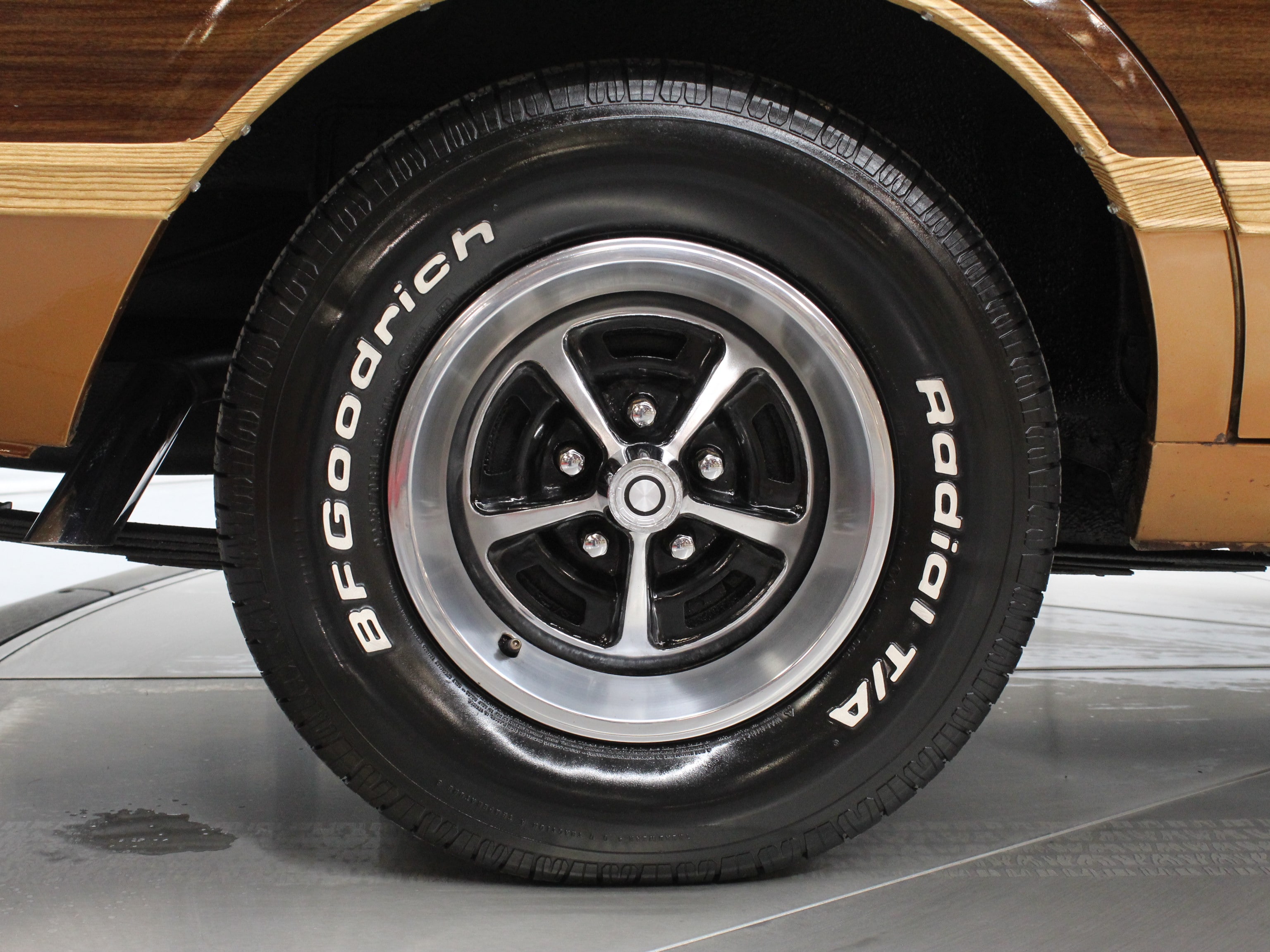 1977 Dodge Aspen 27
