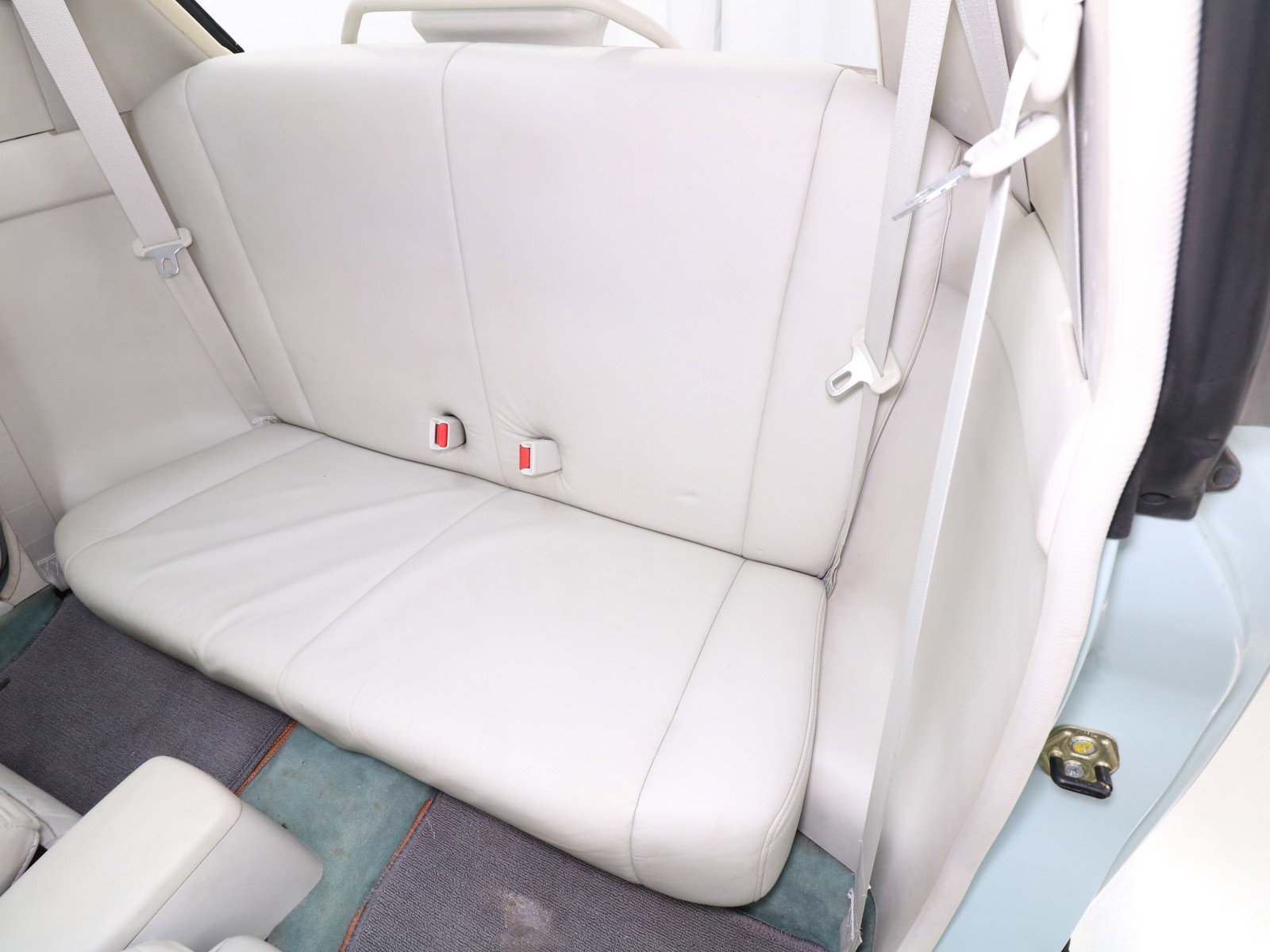 1991 Nissan Figaro 22