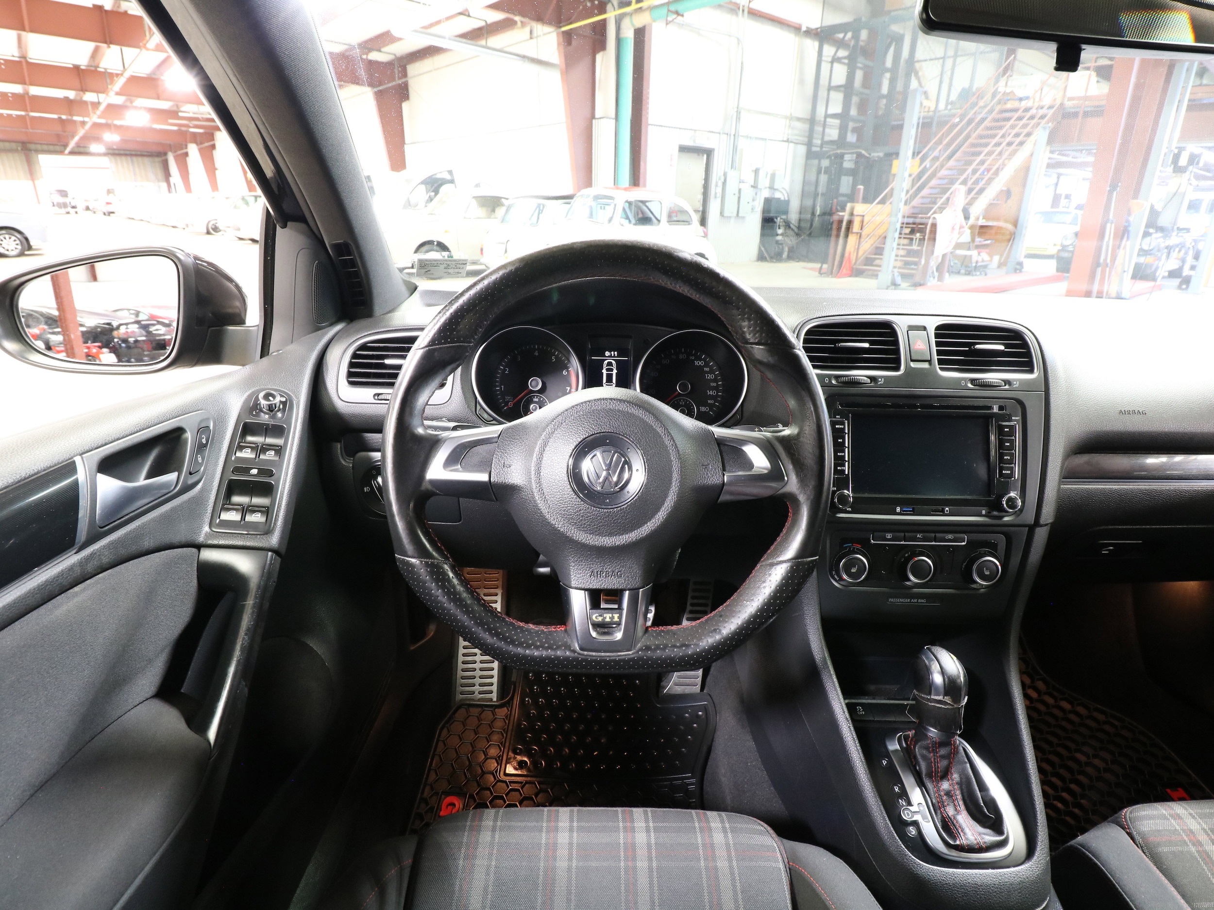 2012 Volkswagen GTI 48